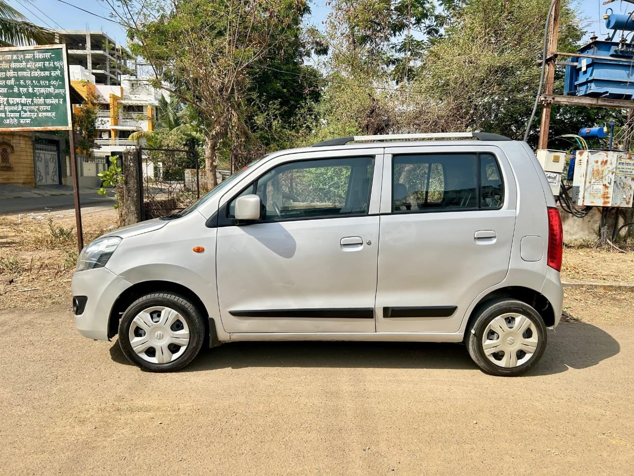 
								Wagon R VXi full									