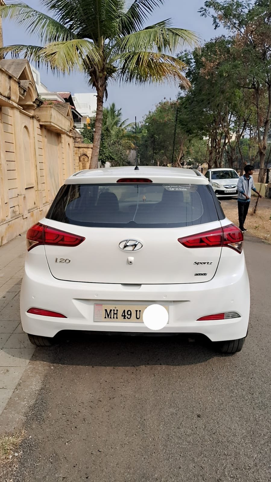 
								i20 Sportz (O) full									