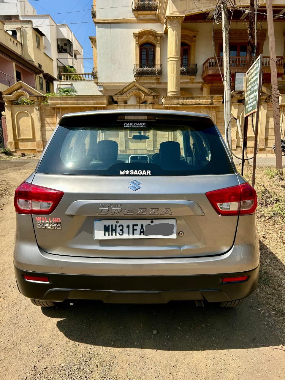 
								Maruti Brezza LDi Optional Diesel full									