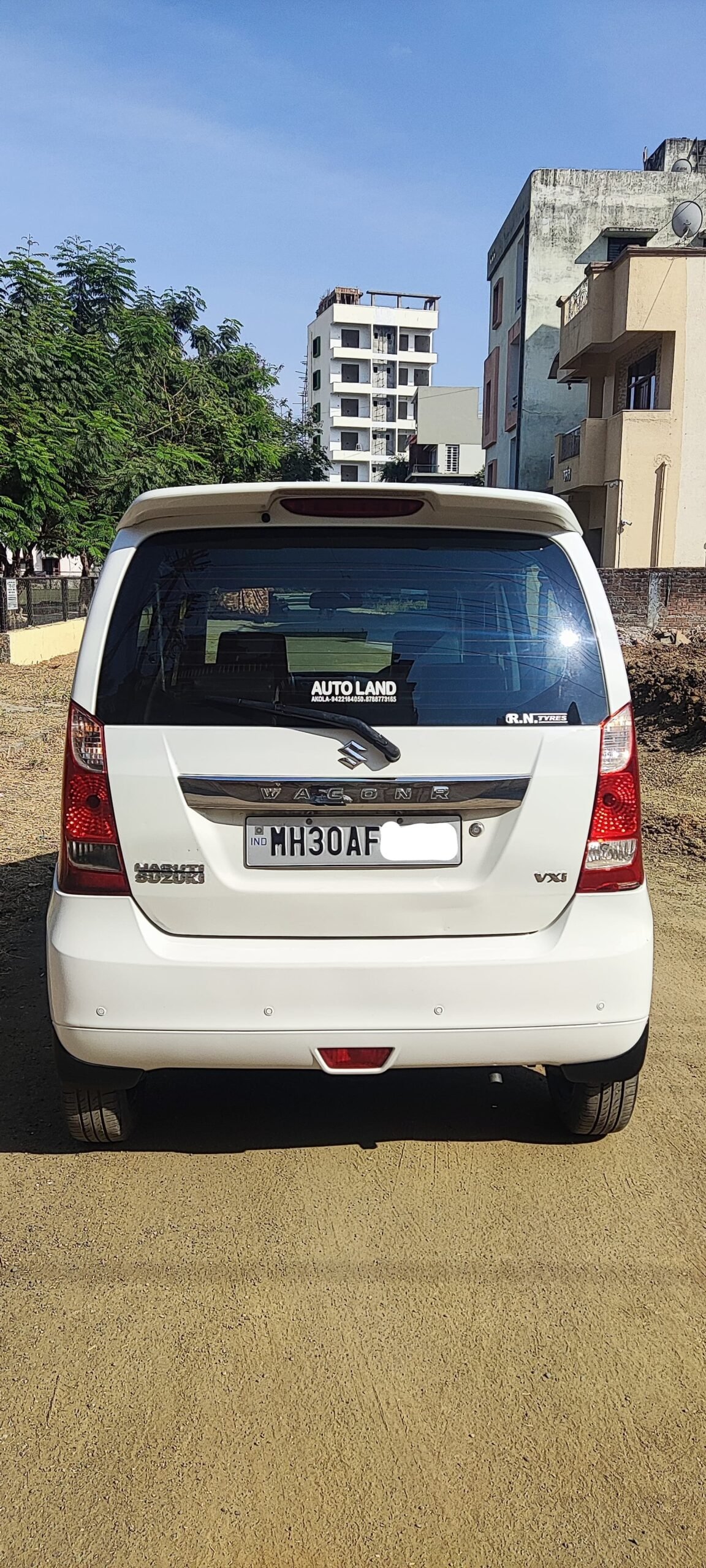 
								Maruti Suzuki Wagon R VXi – 2015 full									