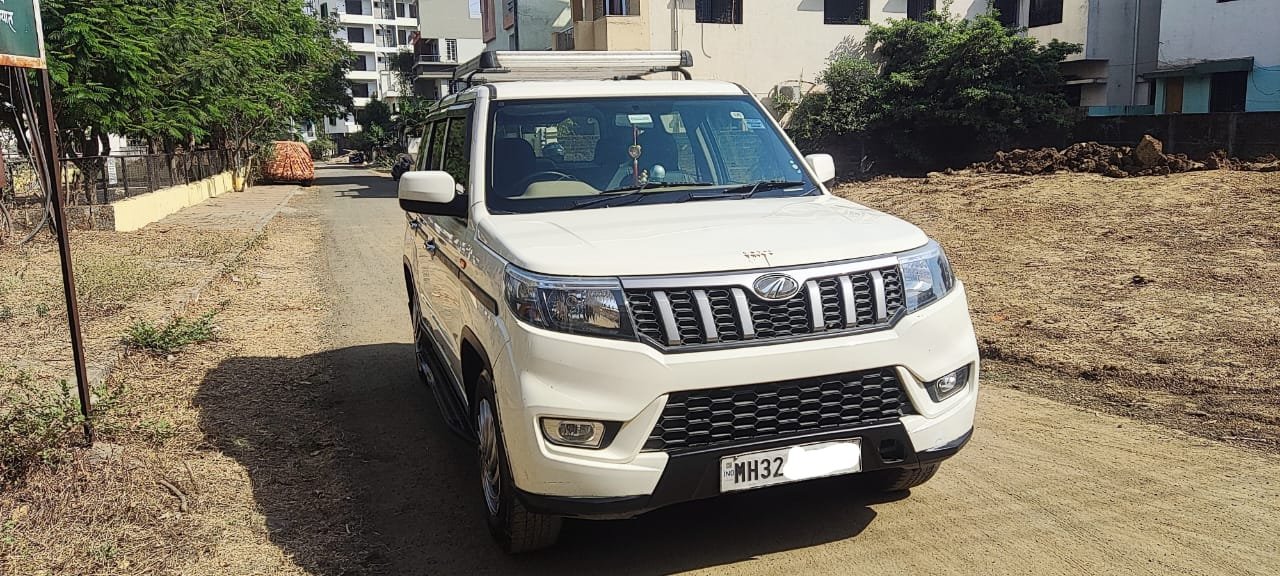 
								Mahindra Bolero Neo N8 7 Seater full									