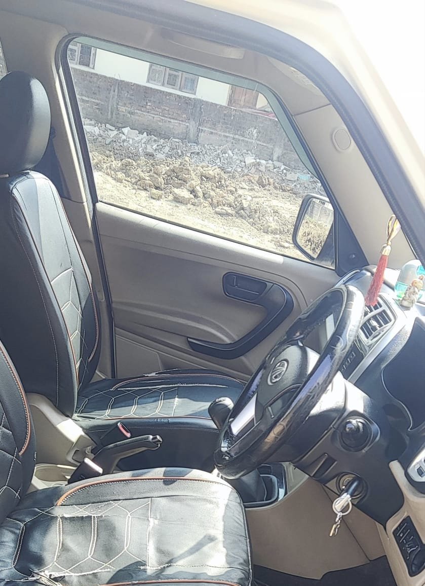 
								Mahindra Bolero Neo N8 7 Seater full									