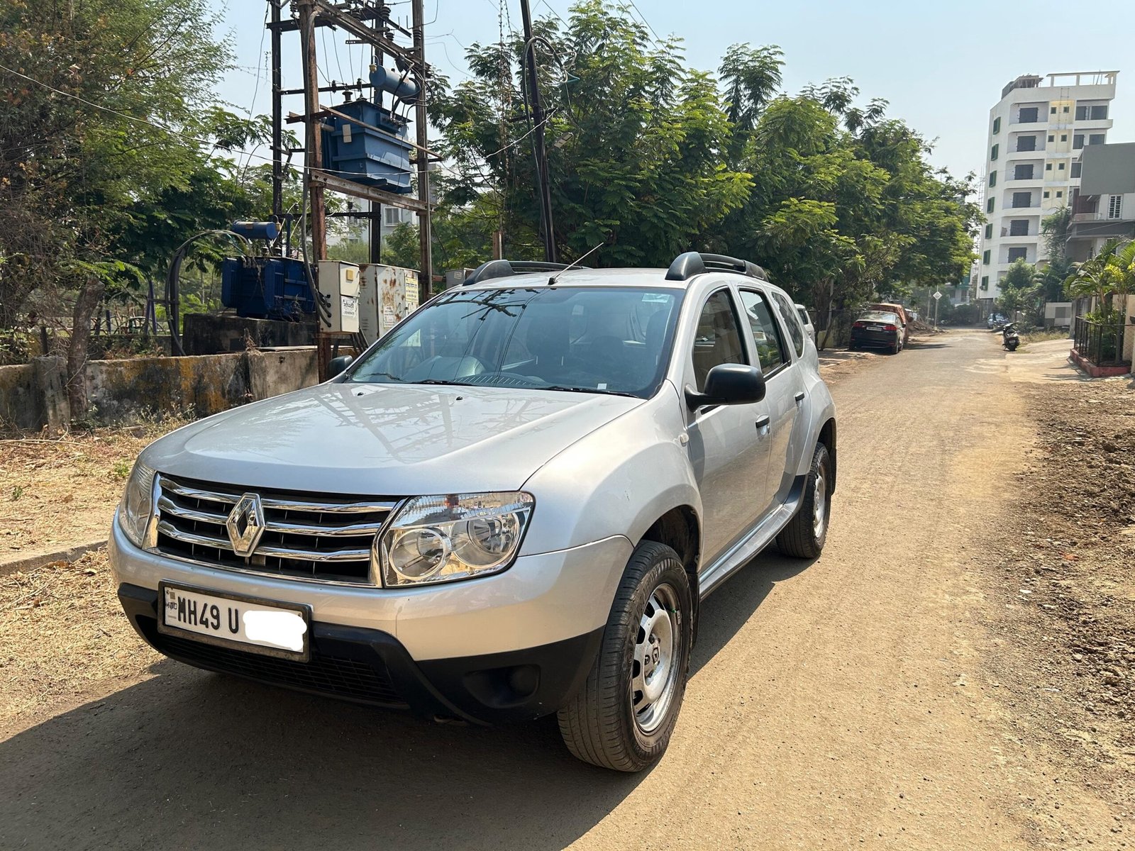
								Renault Duster RXE Diesel full									