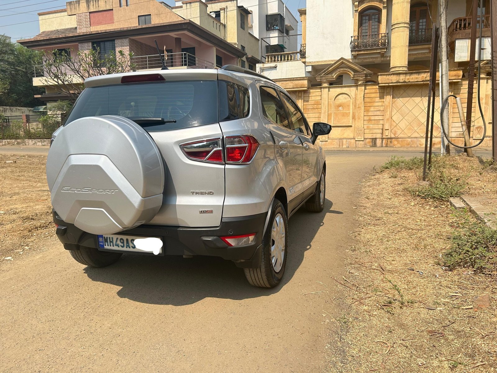 
								Ford Ecosport Titanium full									