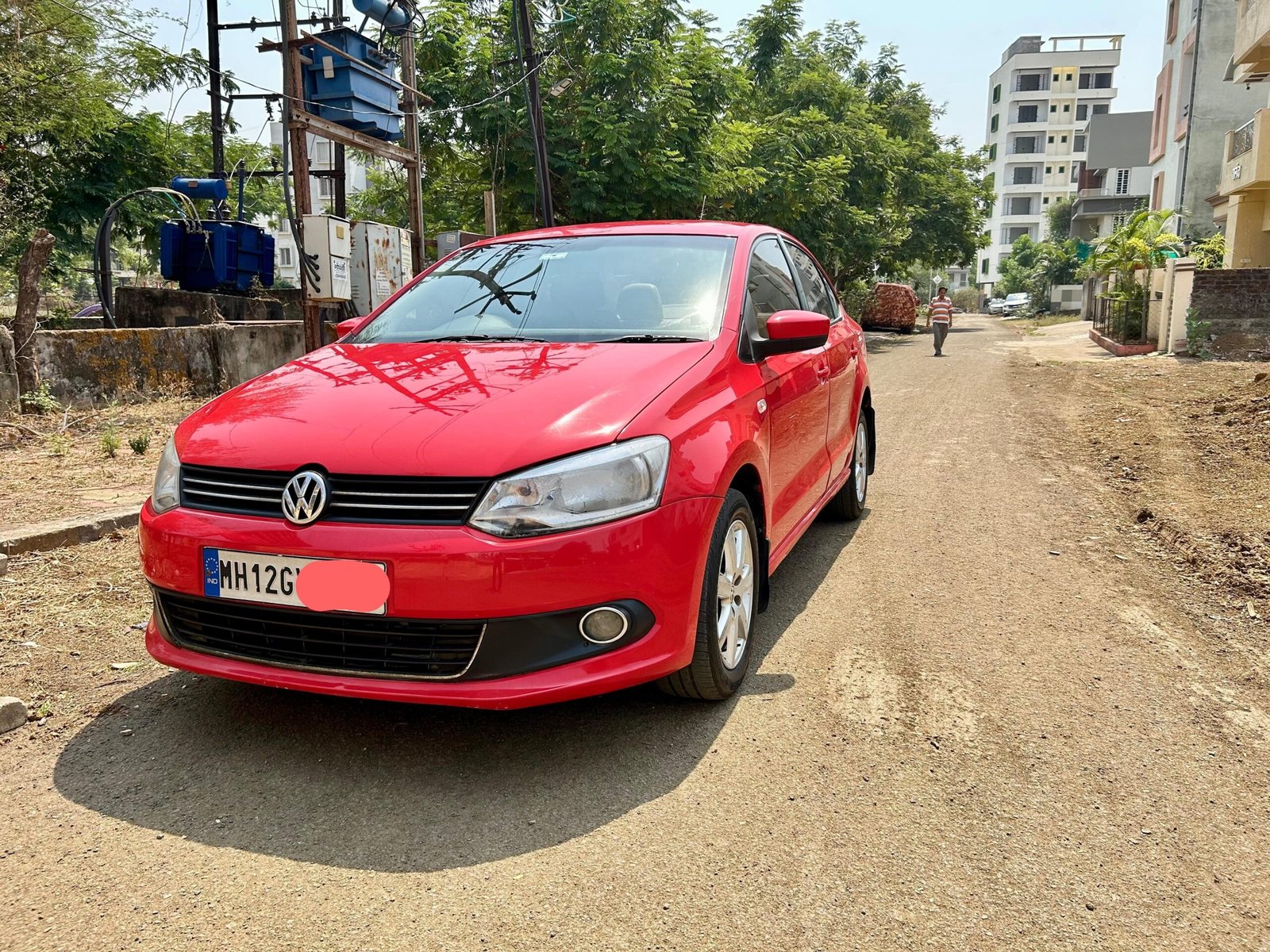 
								Volkswagen Vento 1.2 Highline full									