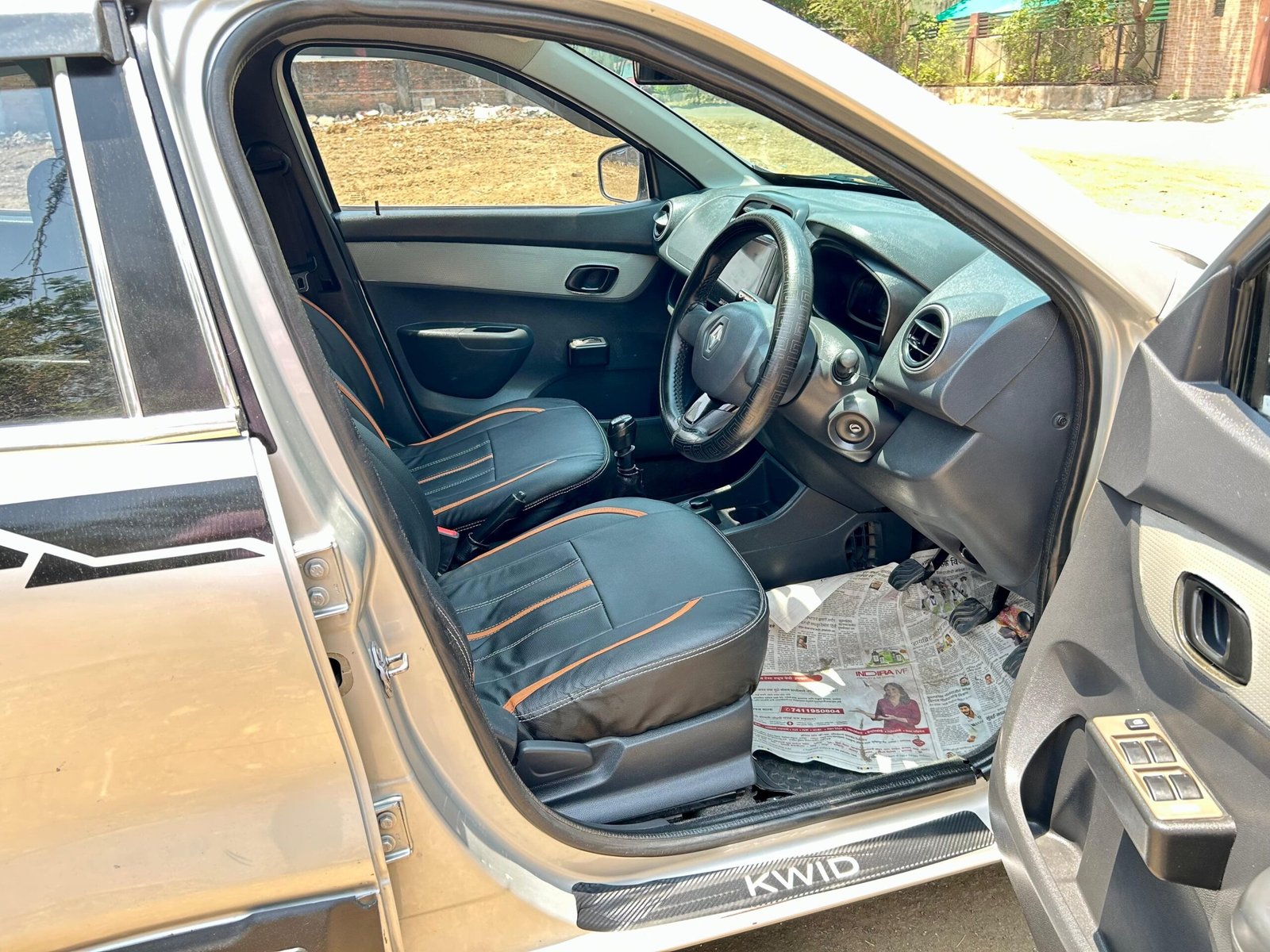 
								Renault Kwid RXL full									
