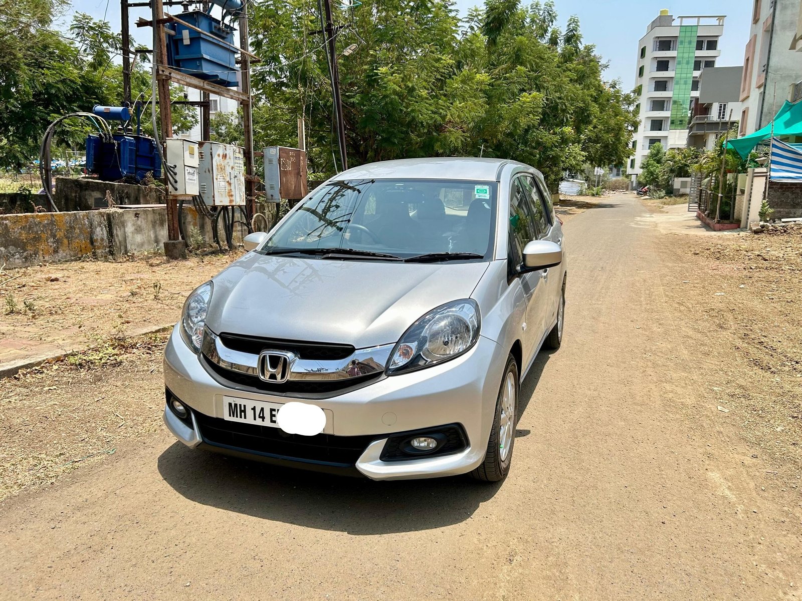 
								Honda Mobilio VMT i-VTEC (Top) full									