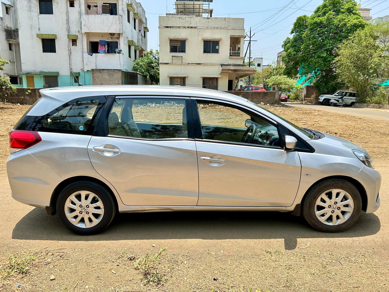 
								Honda Mobilio VMT i-VTEC (Top) full									