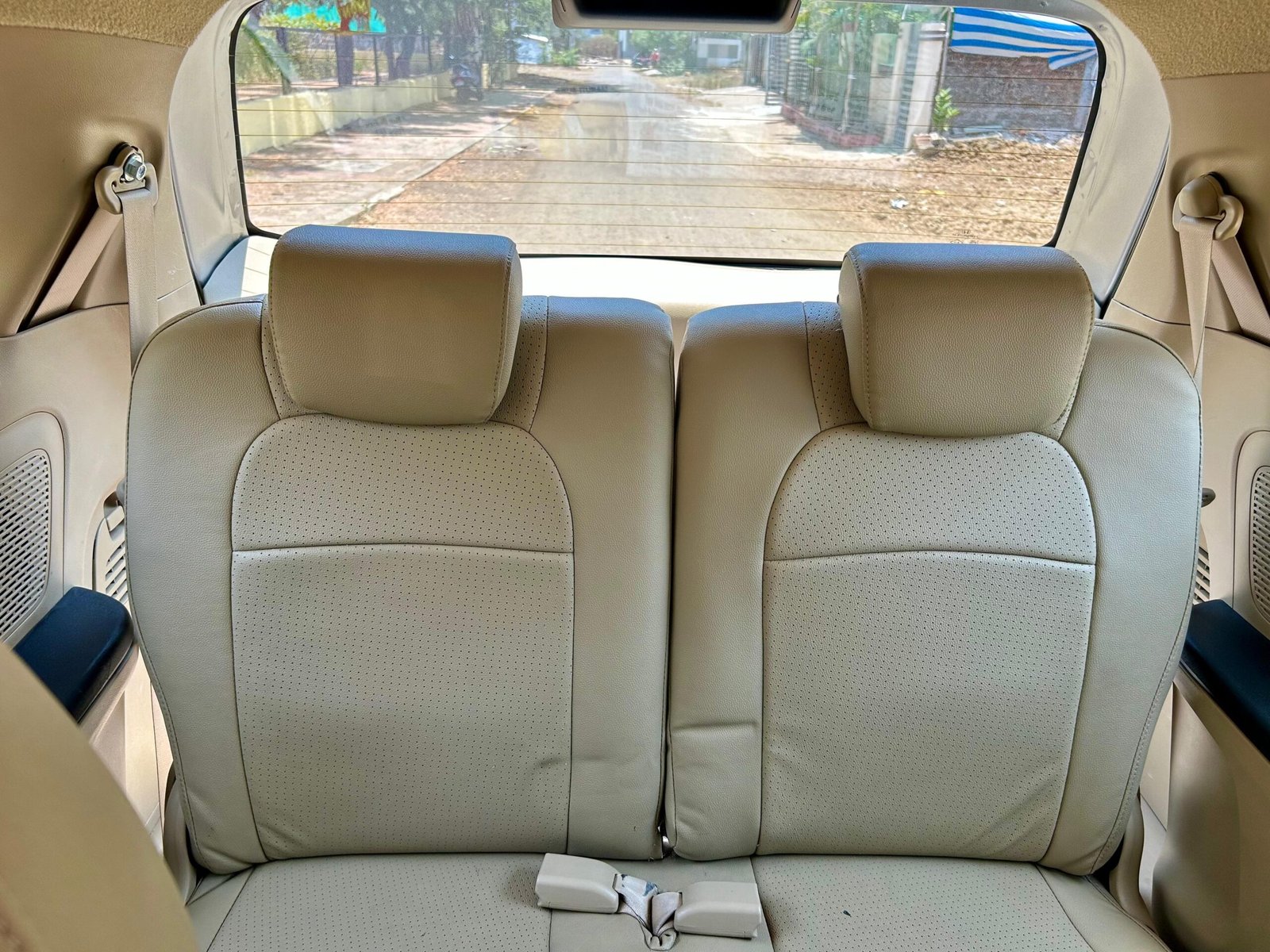 
								Honda Mobilio VMT i-VTEC (Top) full									