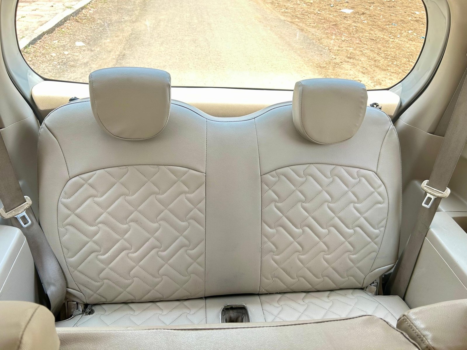
								Maruti Suzuki Ertiga VXi – Petrol full									