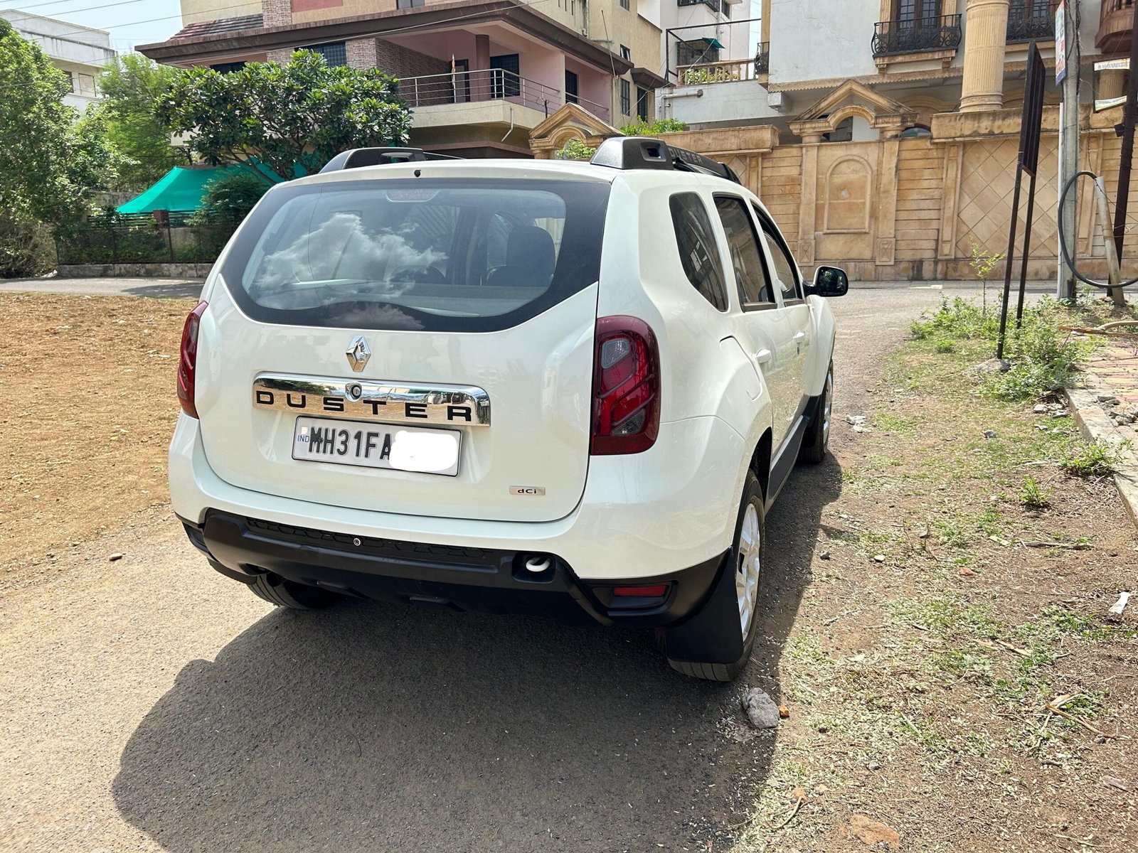 
								Renault Duster DCI 85PS full									