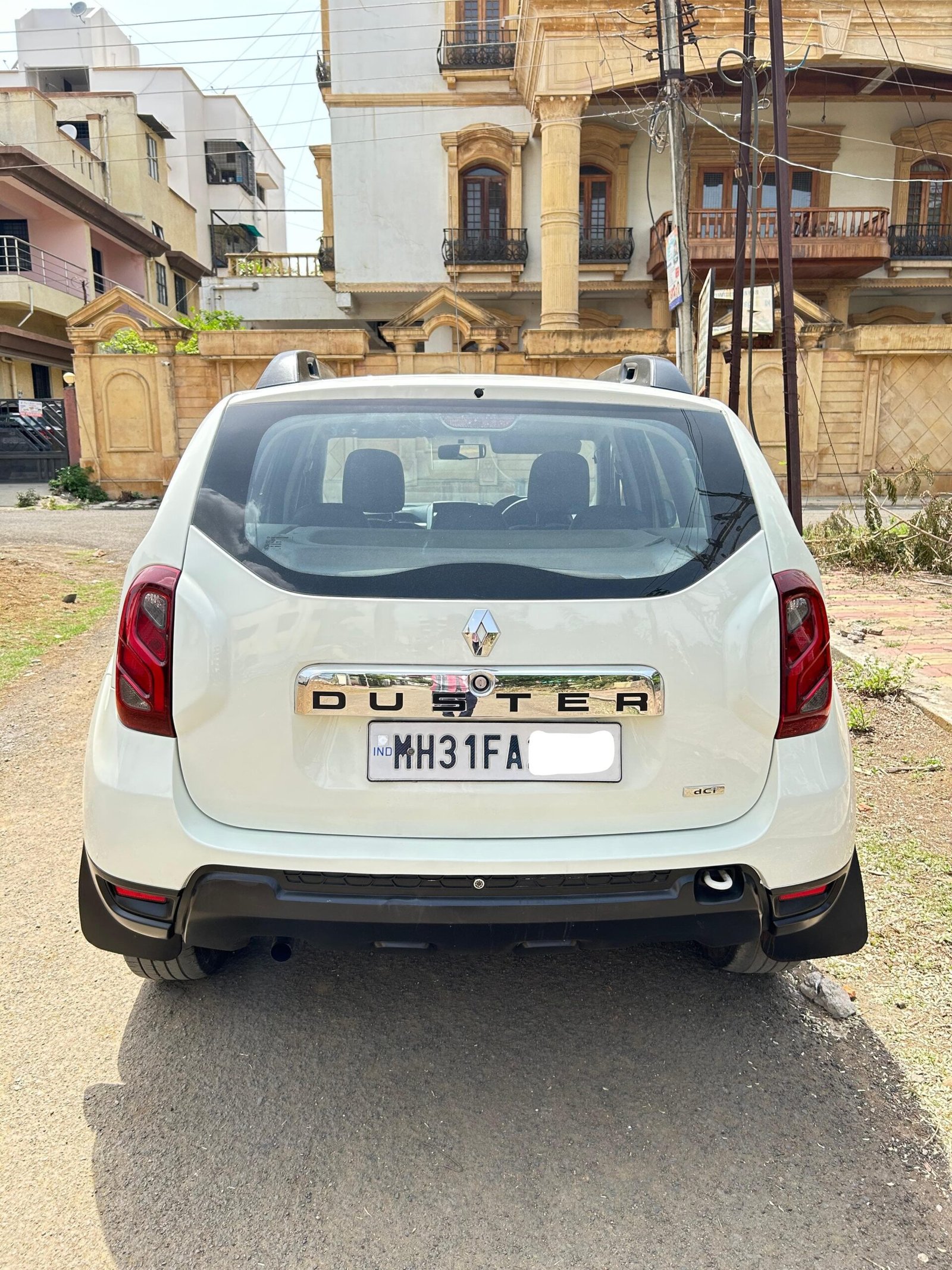 
								Renault Duster DCI 85PS full									