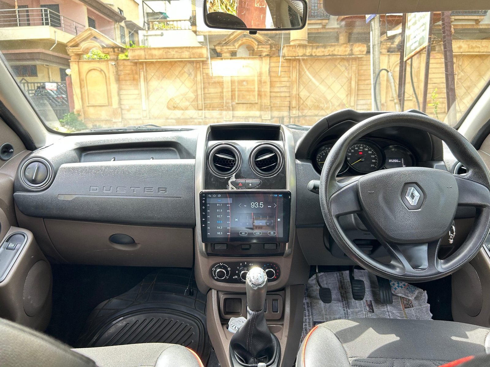 
								Renault Duster DCI 85PS full									