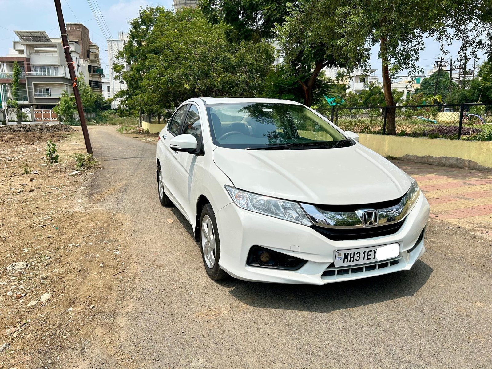 
								Honda City i-VTEC VX (O) – 2017 Petrol | Sunroof | Button Start full									