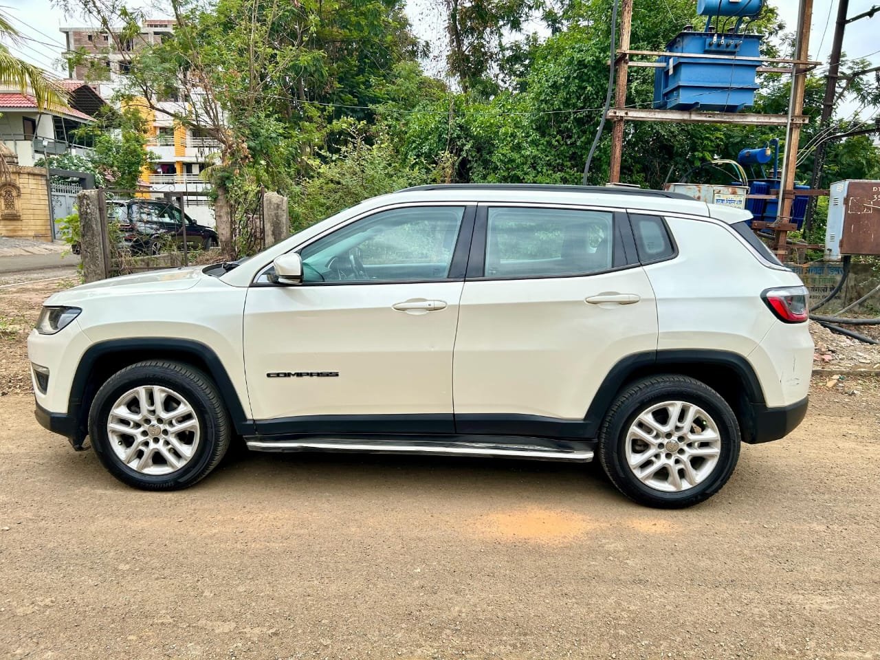 
								Jeep Compass Limited 2.0 Diesel – April 2018 | 1st Owner | Nagpur full									