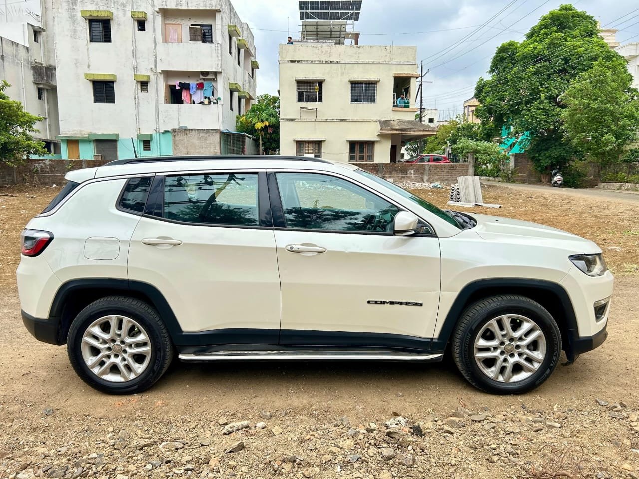 
								Jeep Compass Limited 2.0 Diesel – April 2018 | 1st Owner | Nagpur full									