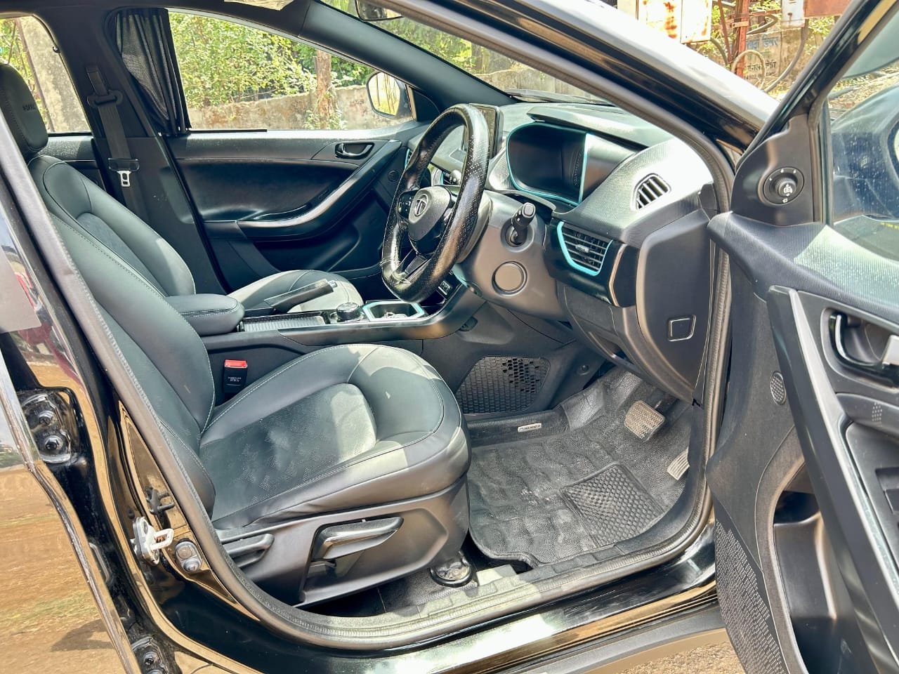 
								Tata Nexon EV XZ+ – Nov 2022, 1st Owner | Nagpur full									