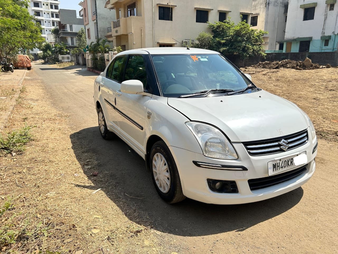 
								Maruti Suzuki Dzire VDi – Diesel full									