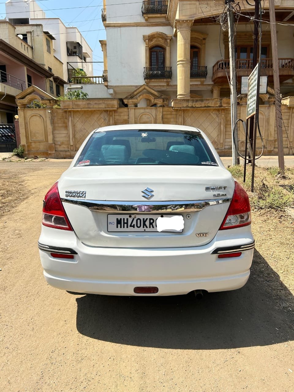 
								Maruti Suzuki Dzire VDi – Diesel full									