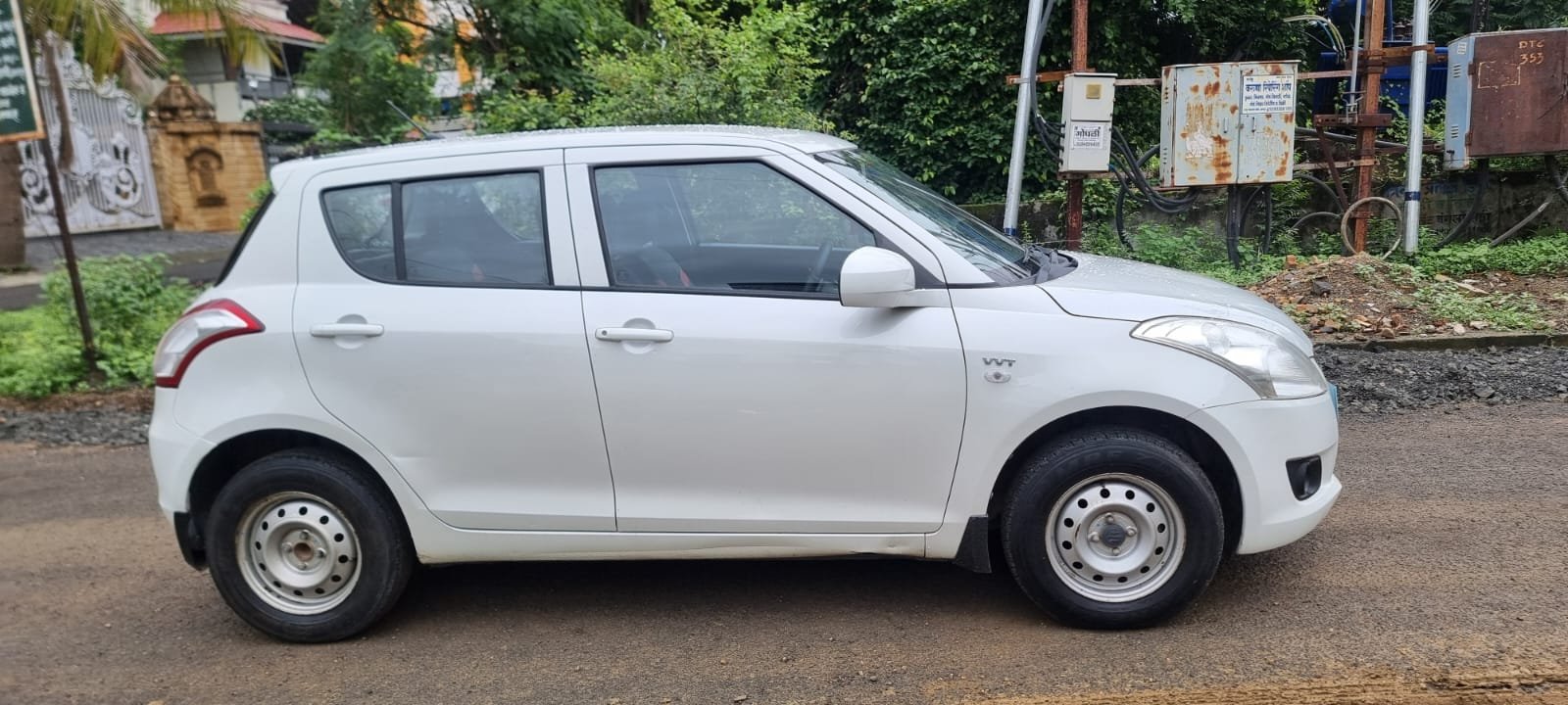 
								Swift Lxi full									