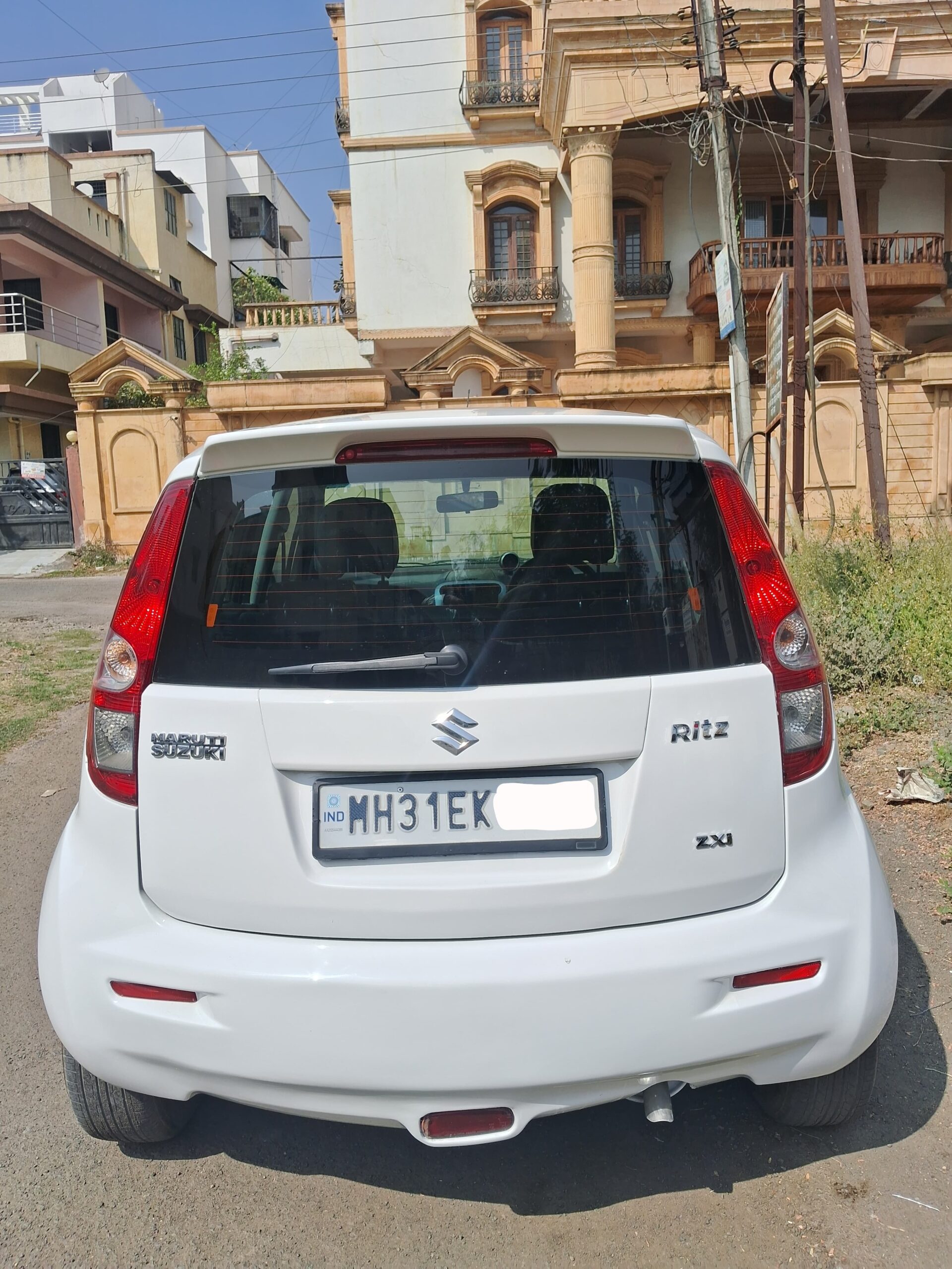 
								Maruti Suzuki Ritz ZXI (Top Variant) – 2015 full									