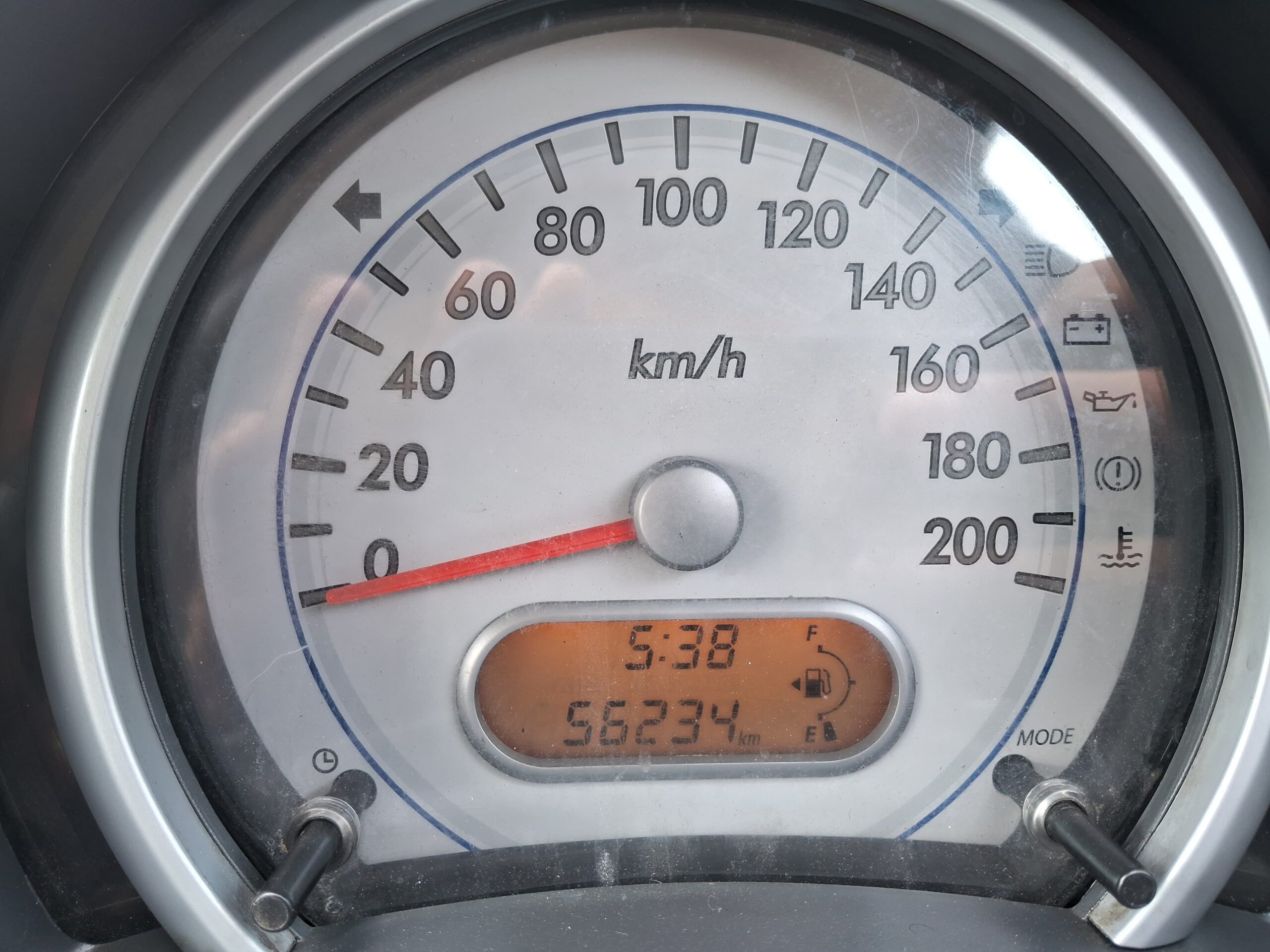 
								Maruti Suzuki Ritz ZXI (Top Variant) – 2015 full									