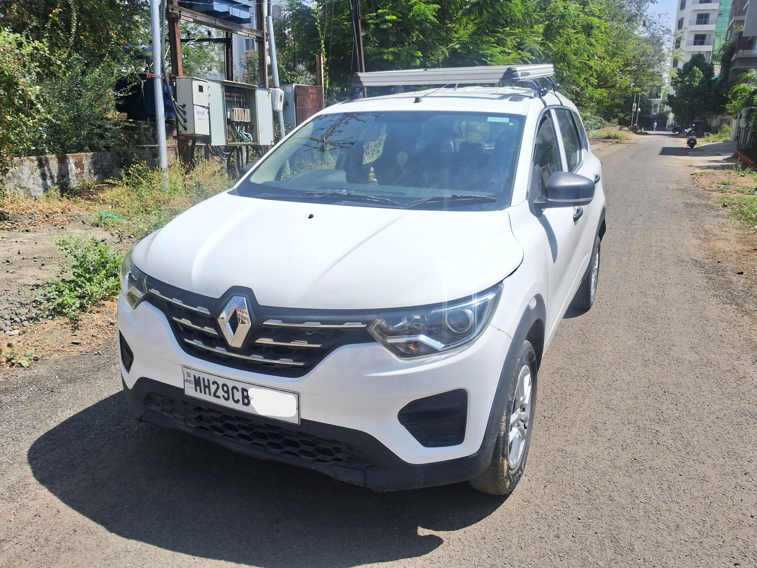 
								Renault Triber RXL – May 2024 (7 Seater) full									