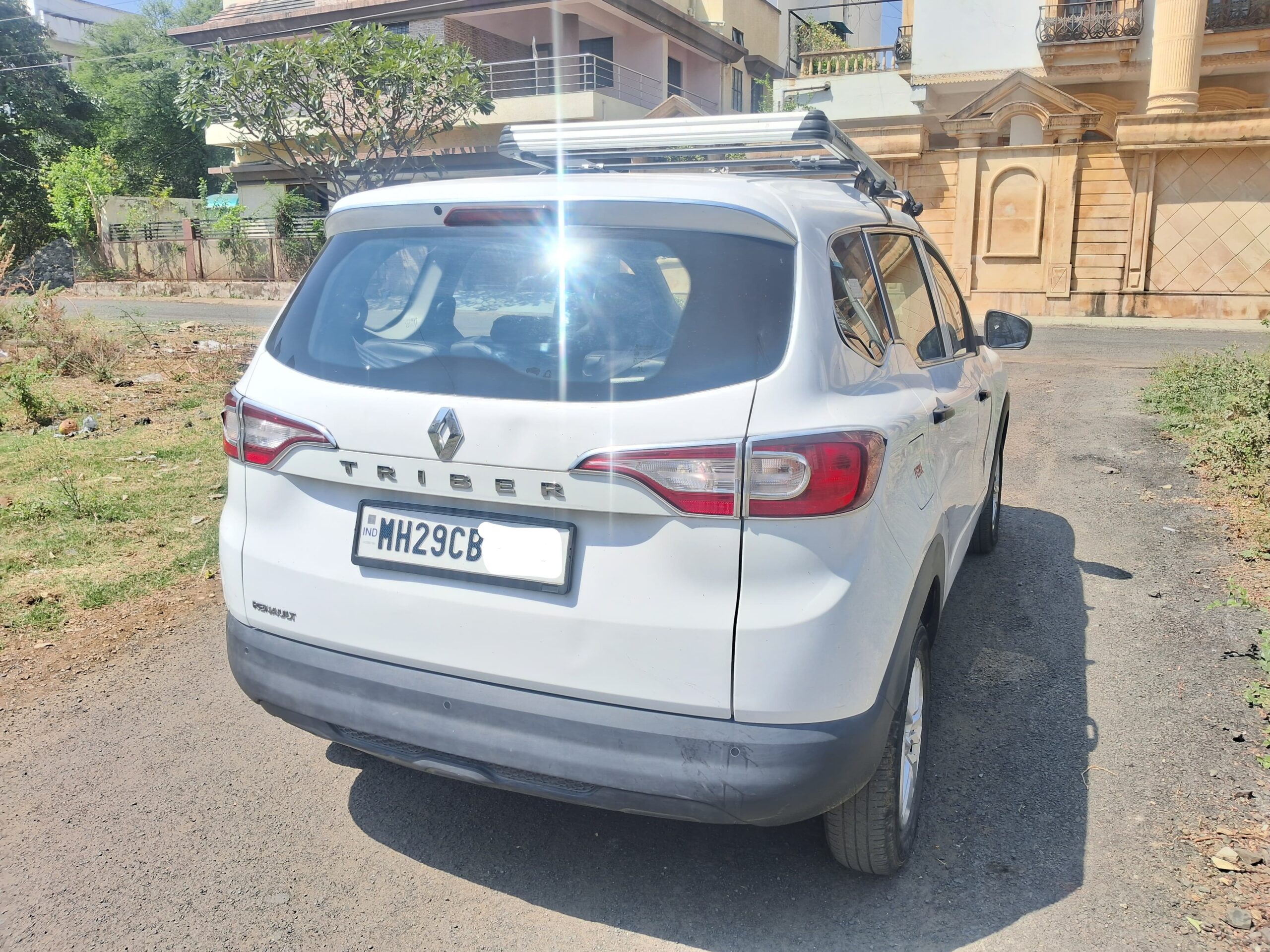 
								Renault Triber RXL – May 2024 (7 Seater) full									