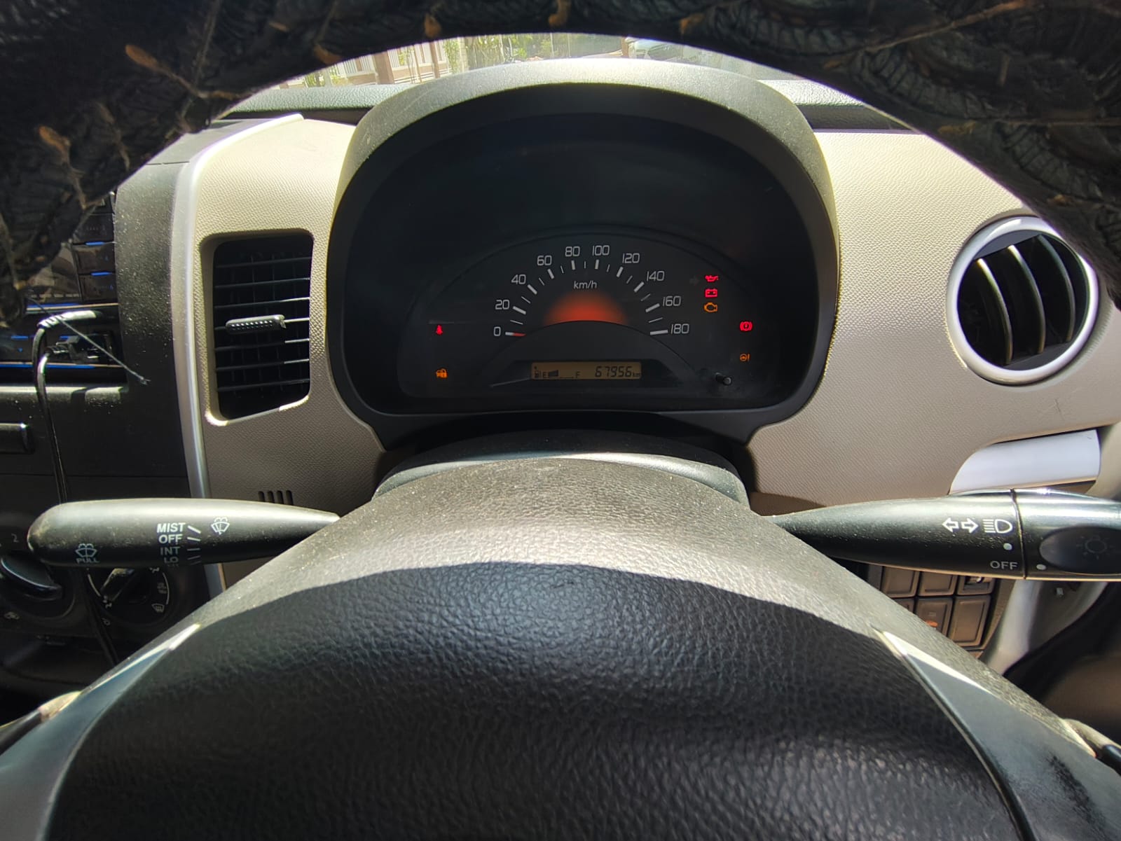 
								Maruti Suzuki Wagon R LXI – April 2013 full									