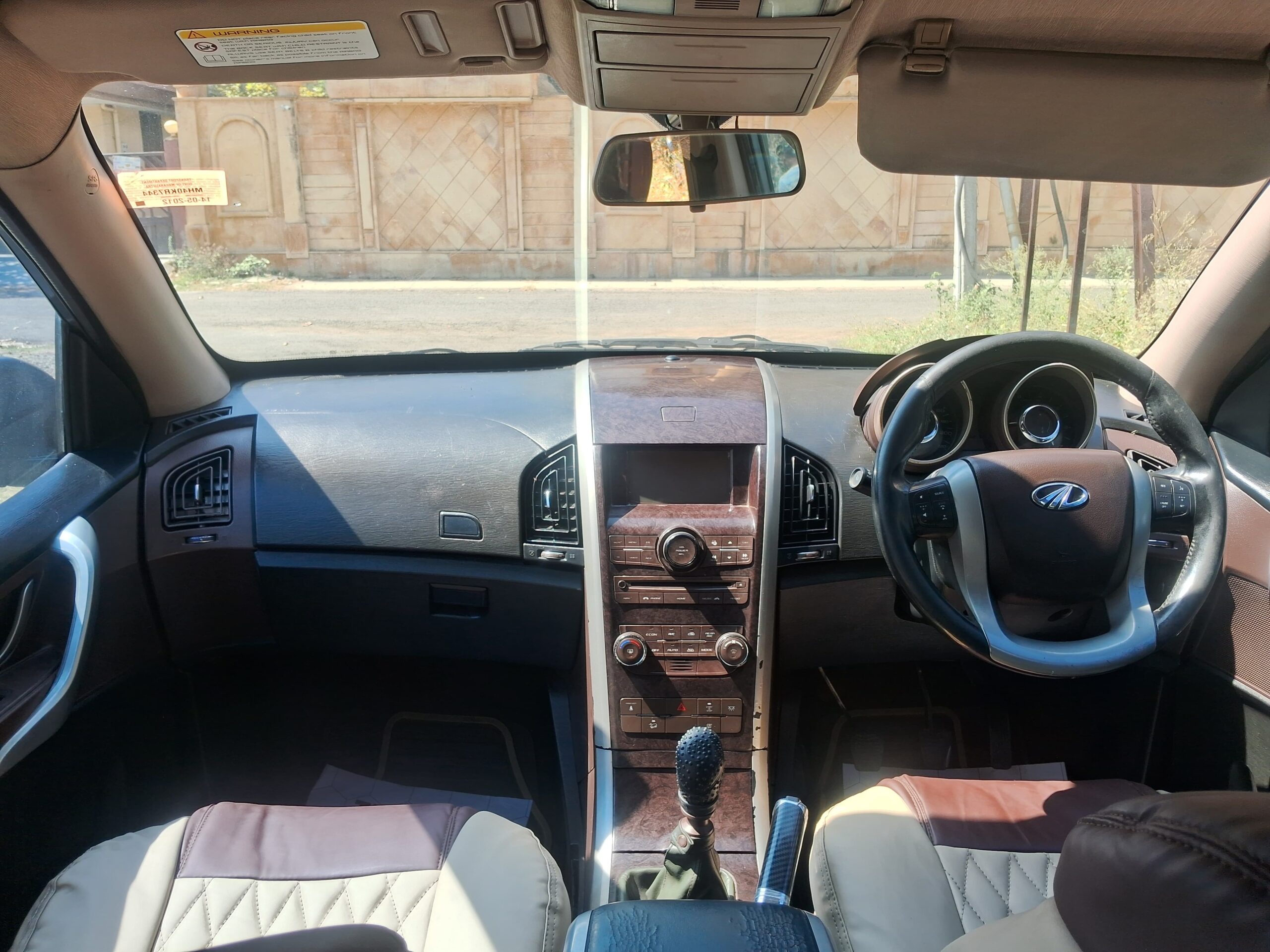 
								Mahindra XUV500 W8 (Diesel) – May 2012 full									