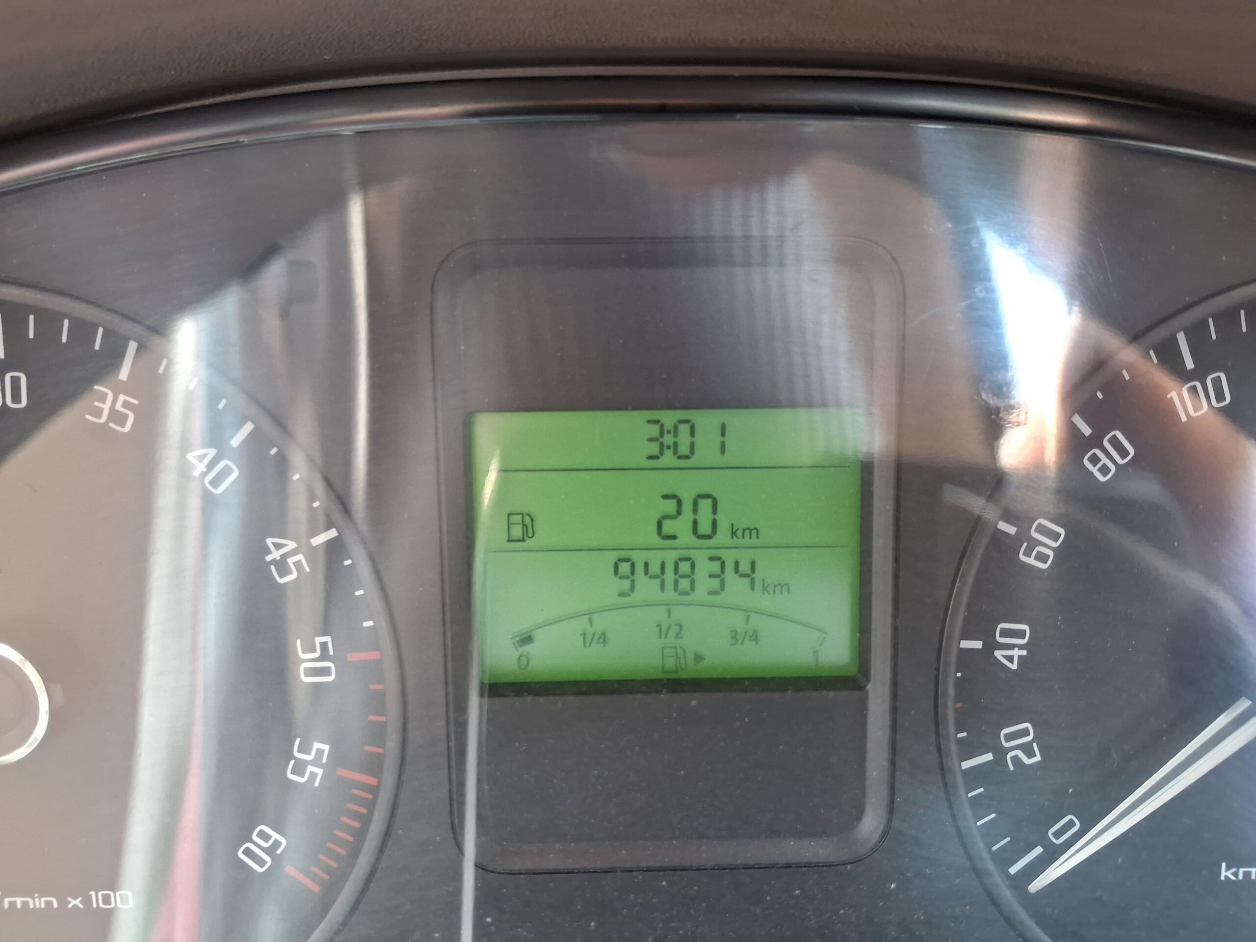 
								Skoda Rapid Elegance TDI (Top Model – Diesel) – Oct 2014 full									