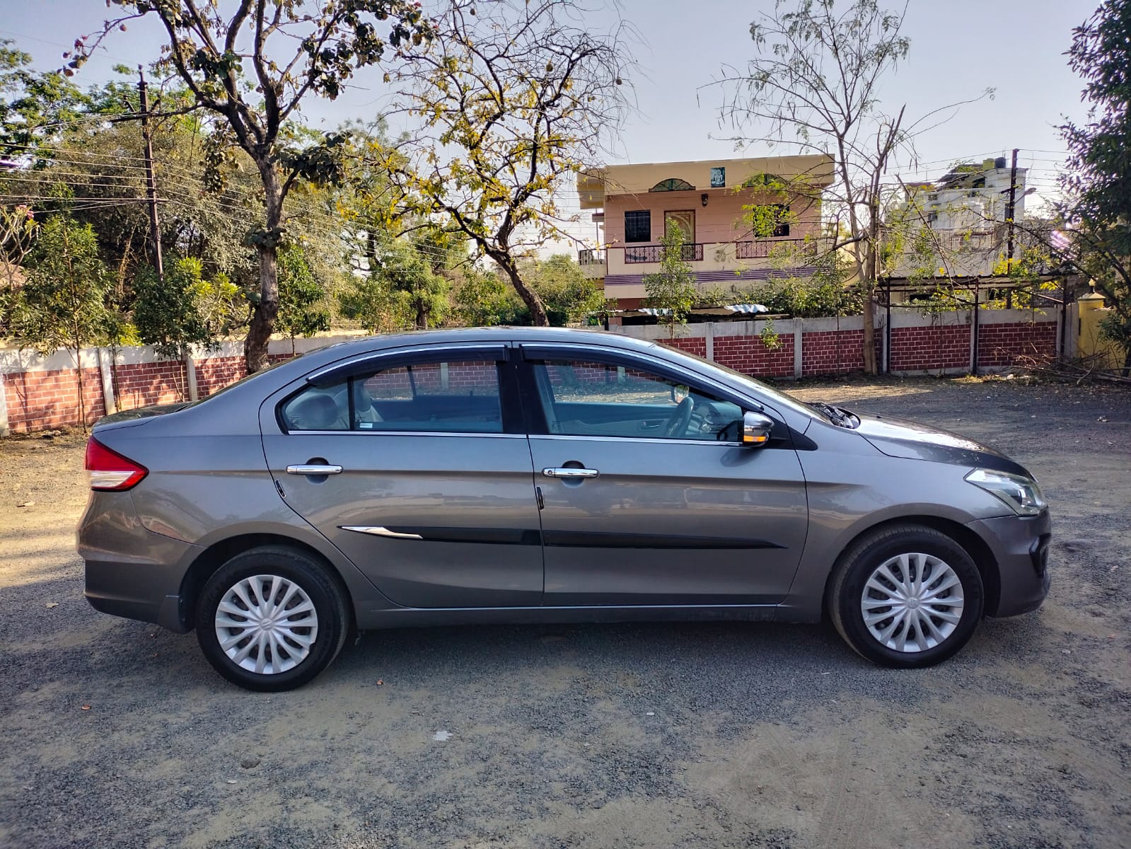 
								Maruti Ciaz Sigma Petrol full									