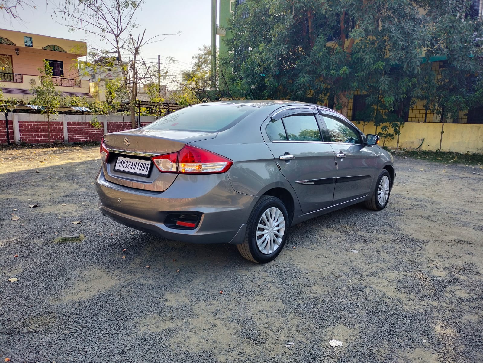 
								Maruti Ciaz Sigma Petrol full									