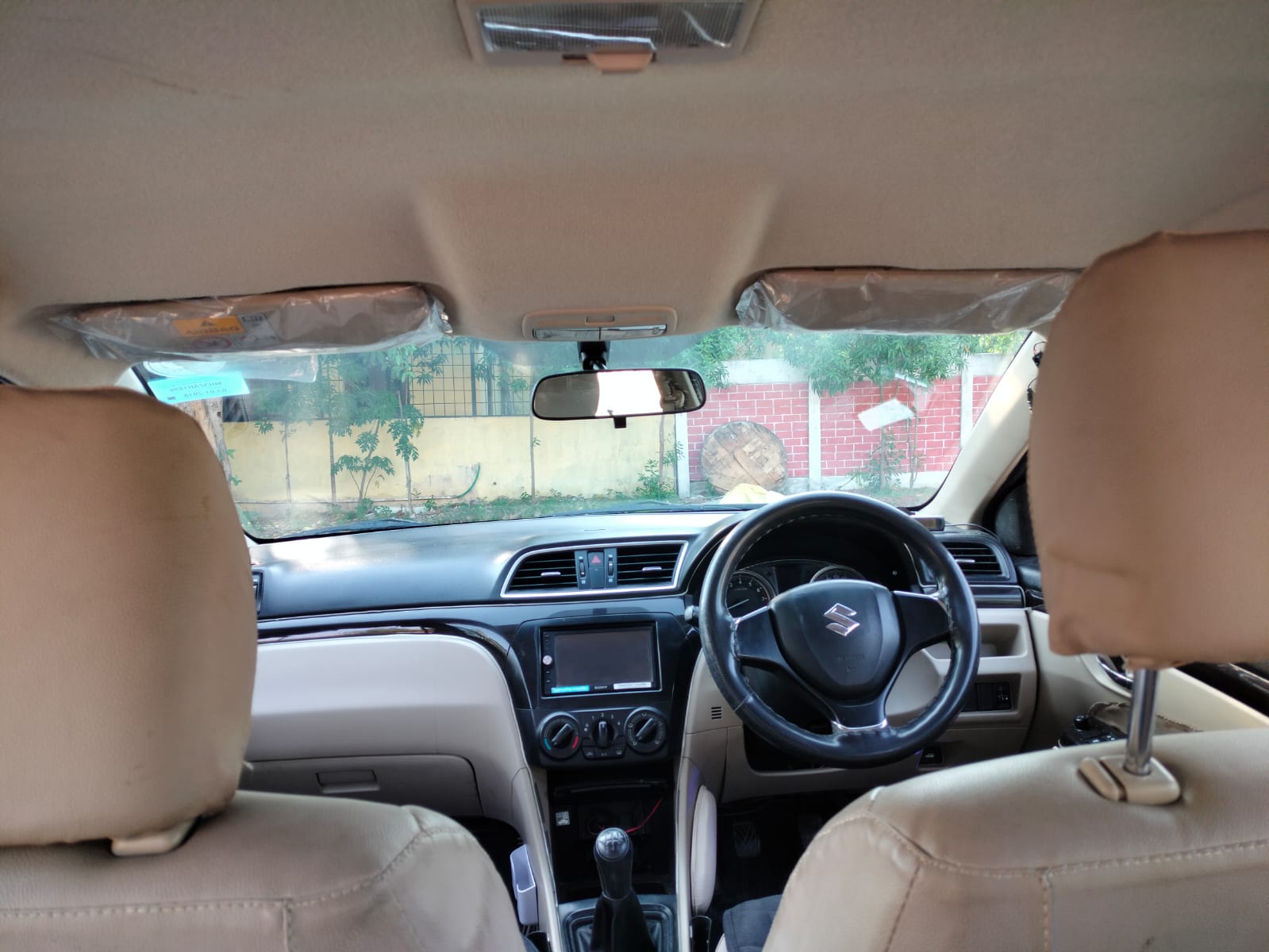 
								Maruti Ciaz Sigma Petrol full									