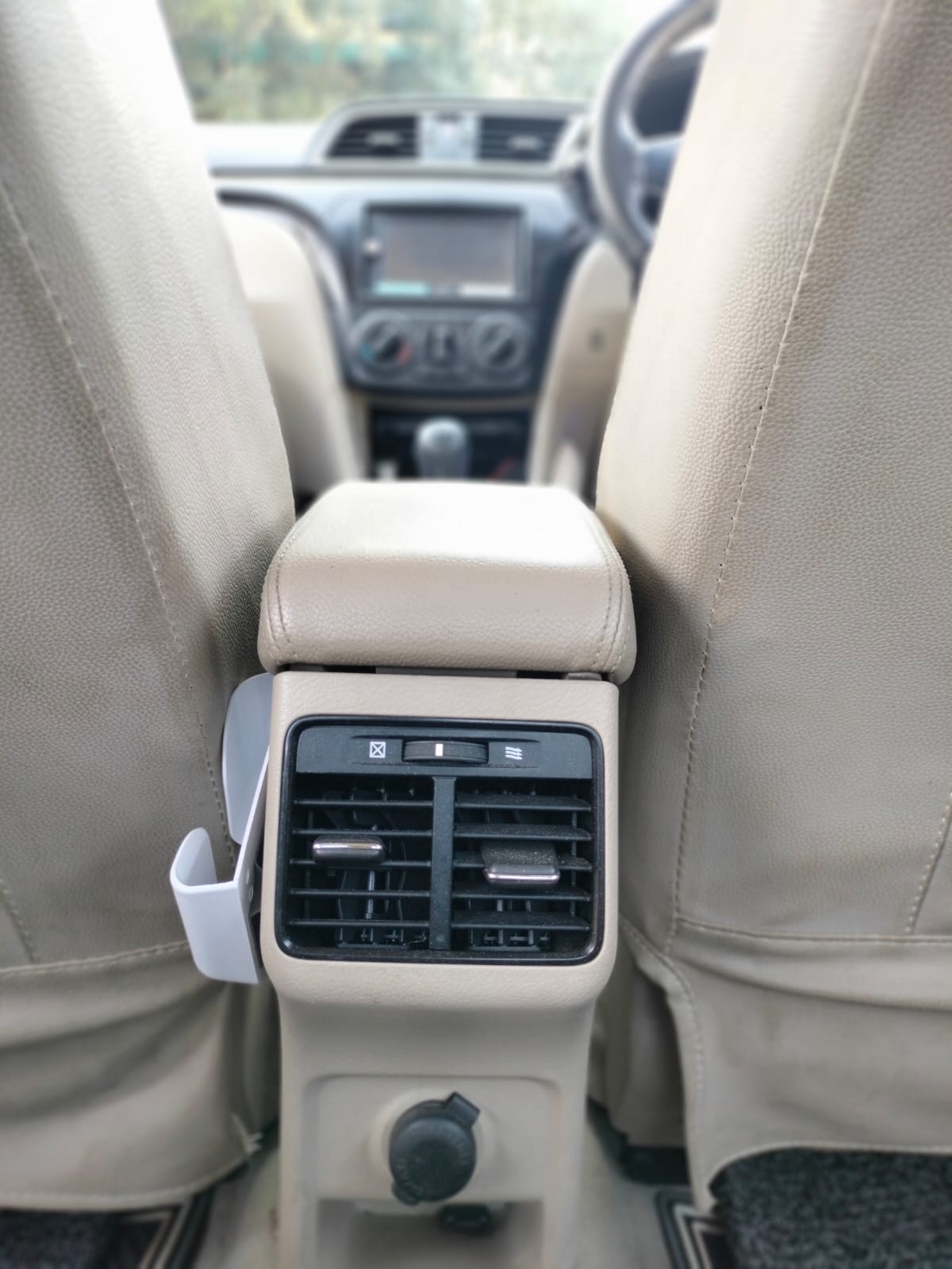 
								Maruti Ciaz Sigma Petrol full									