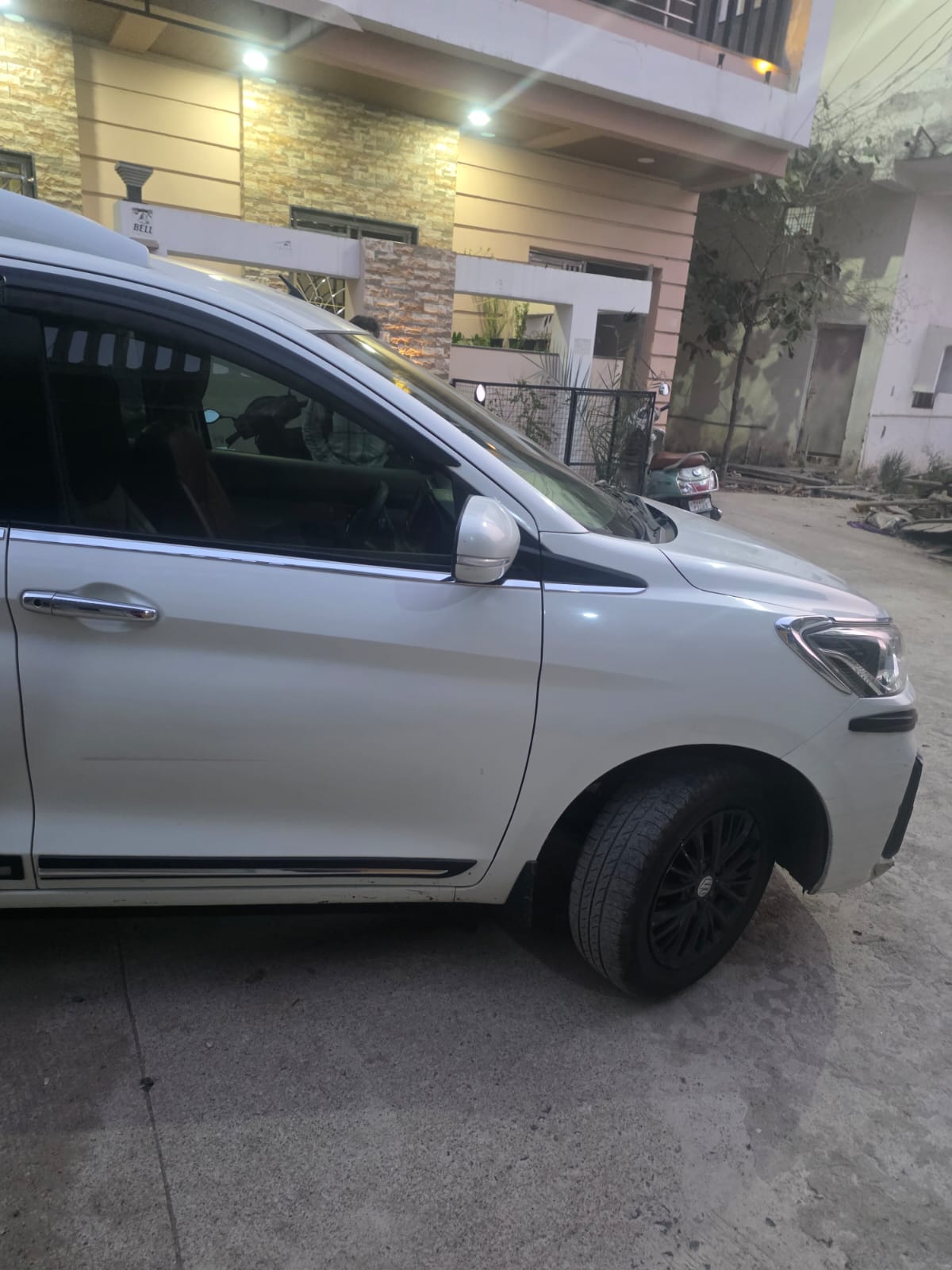 
								Maruti Suzuki Ertiga CNG (VXi) – 2022 Model full									