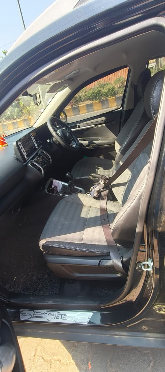 
								Kia Sonet HTK Plus (Petrol) – April 2023 full									