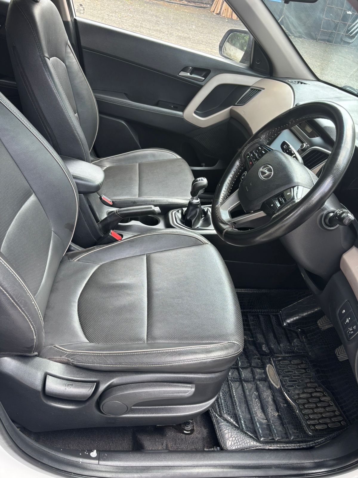 
								Hyundai Creta 1.6 SX (Diesel) – 2015 Model full									