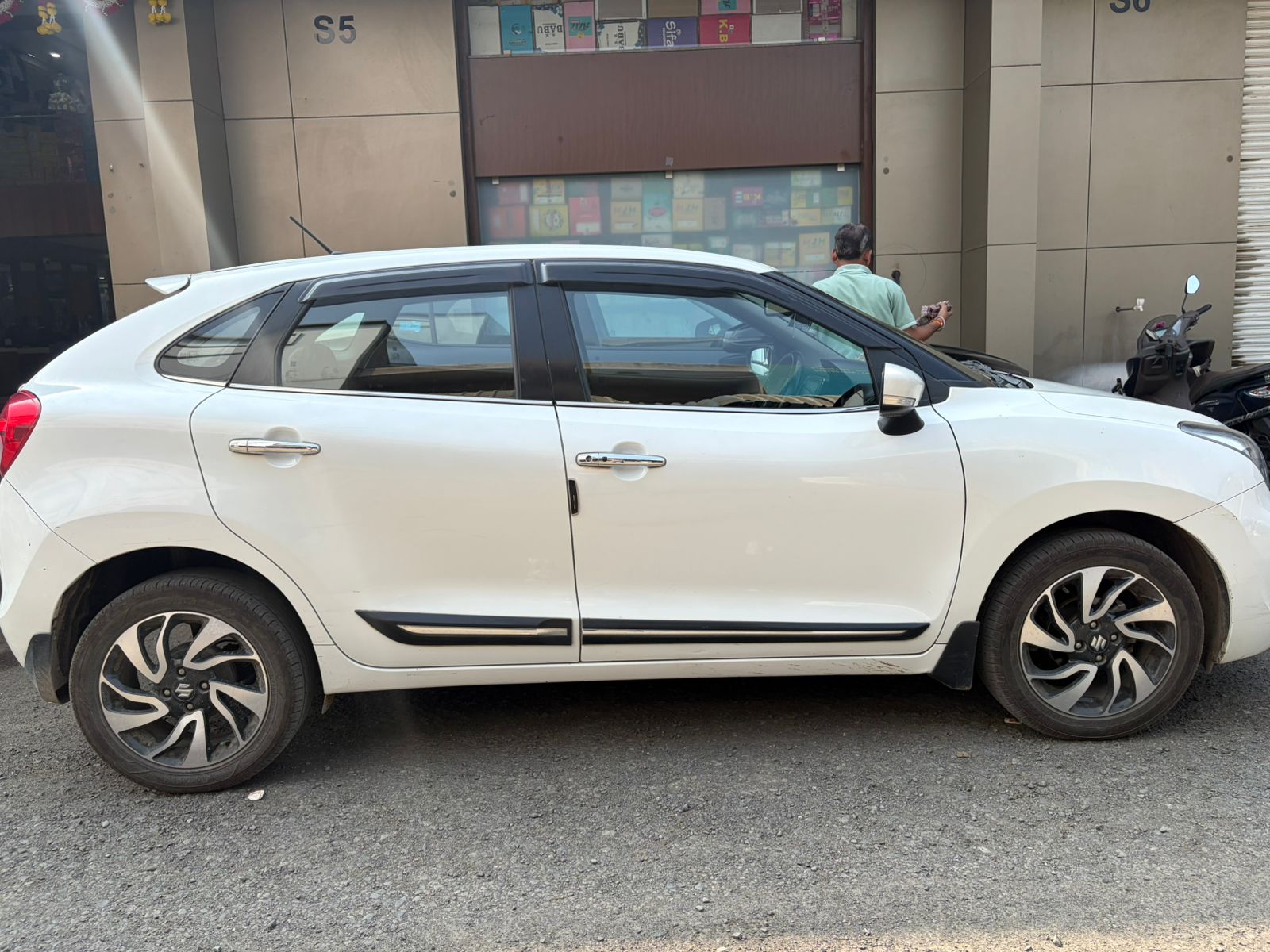 
								Maruti Suzuki Baleno Zeta (Petrol) – August 2021 full									