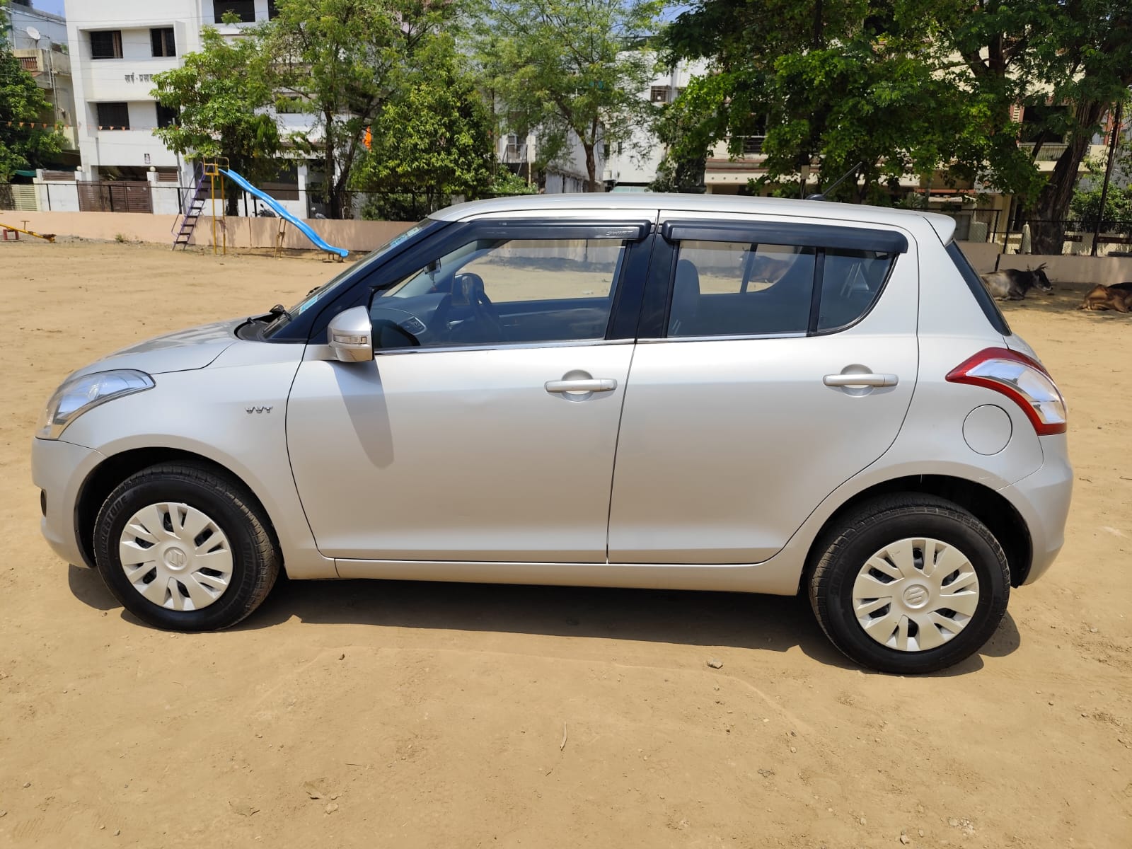 
								Maruti Suzuki Swift VXi (Petrol) – 2014 Model full									