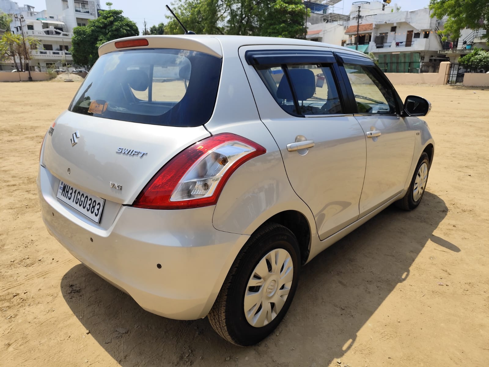 
								Maruti Suzuki Swift VXi (Petrol) – 2014 Model full									