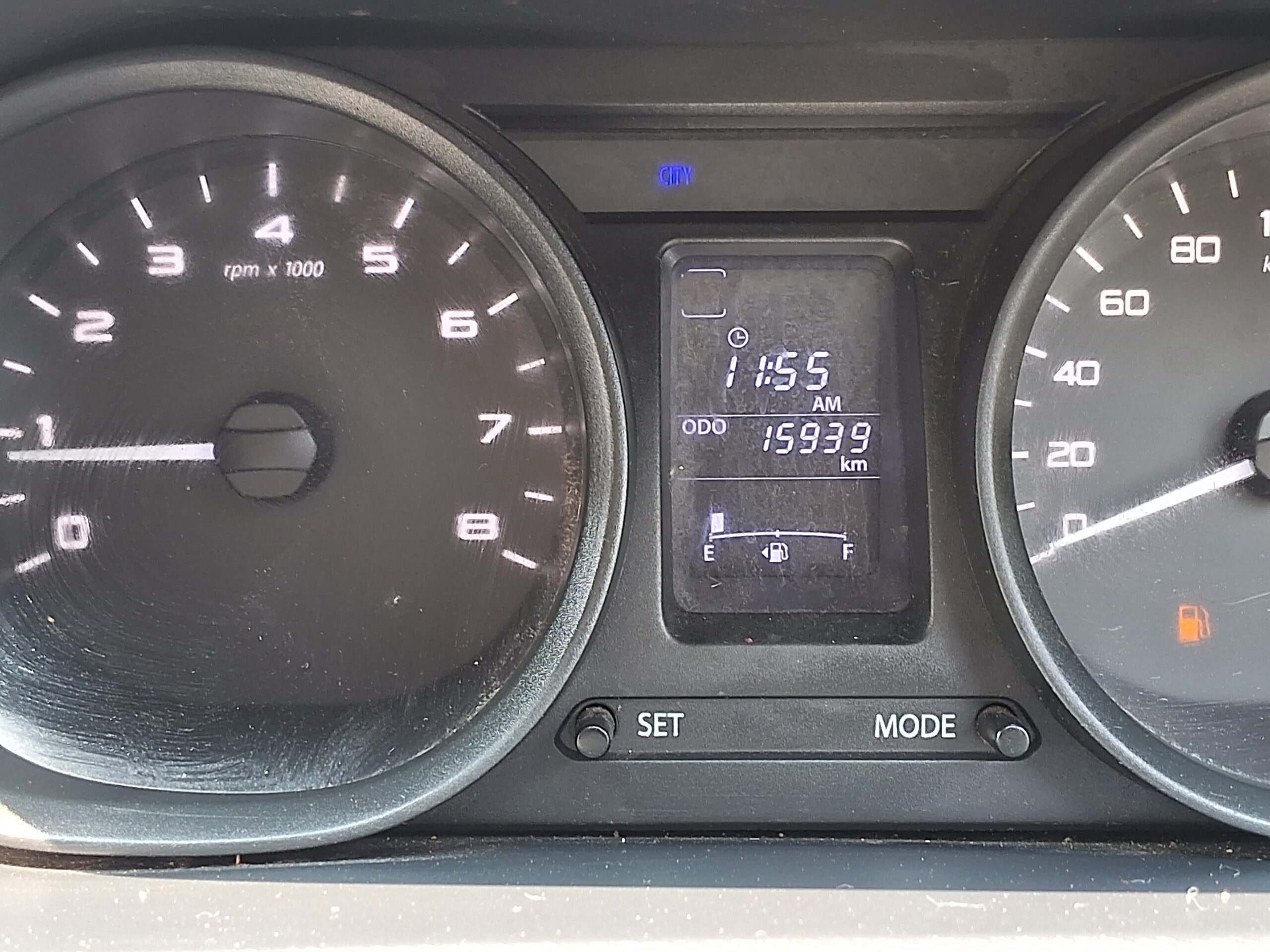 
								Tata Tiago XT (Petrol) – February 2017 full									