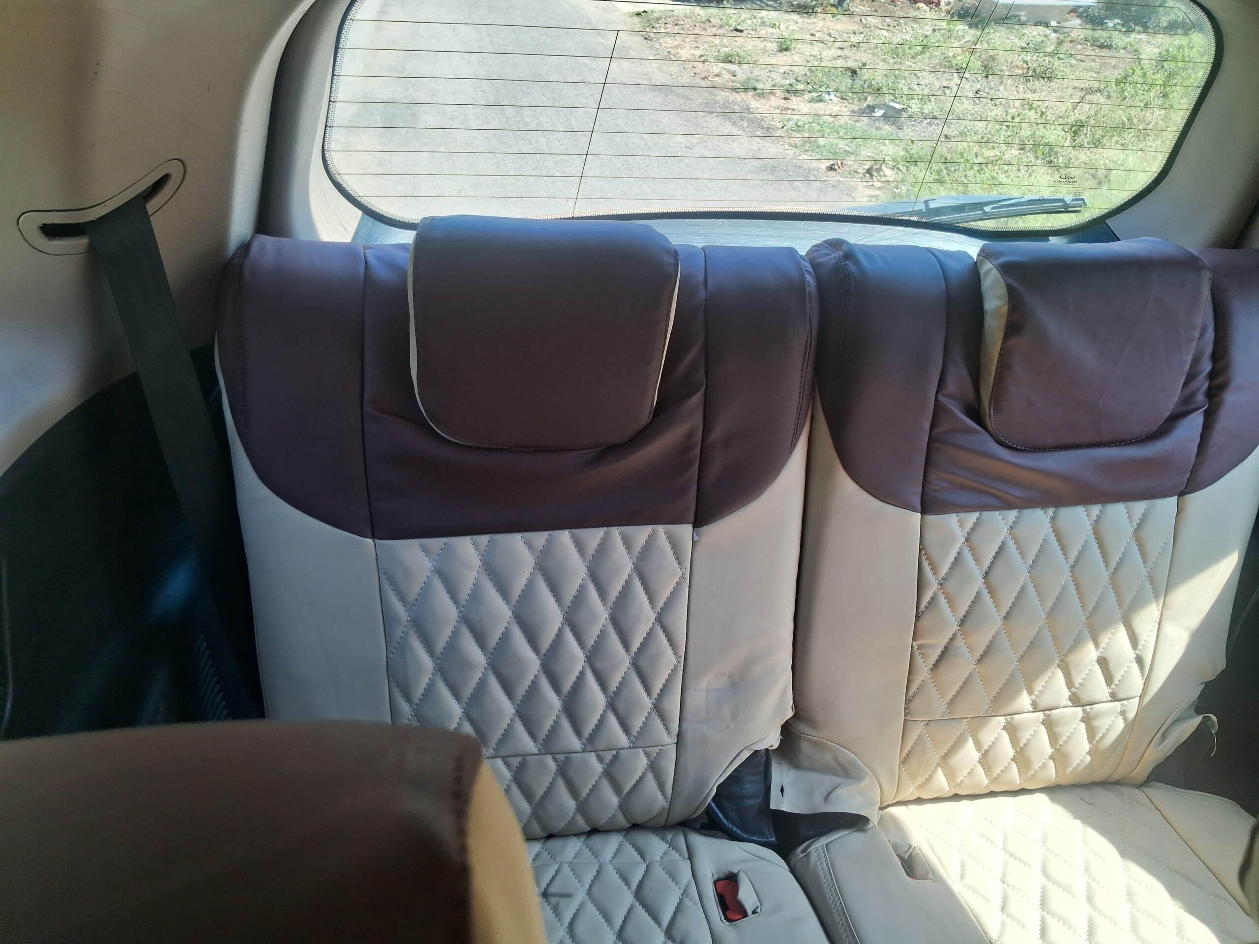 
								Mahindra XUV500 W8 (Diesel) – May 2012 full									