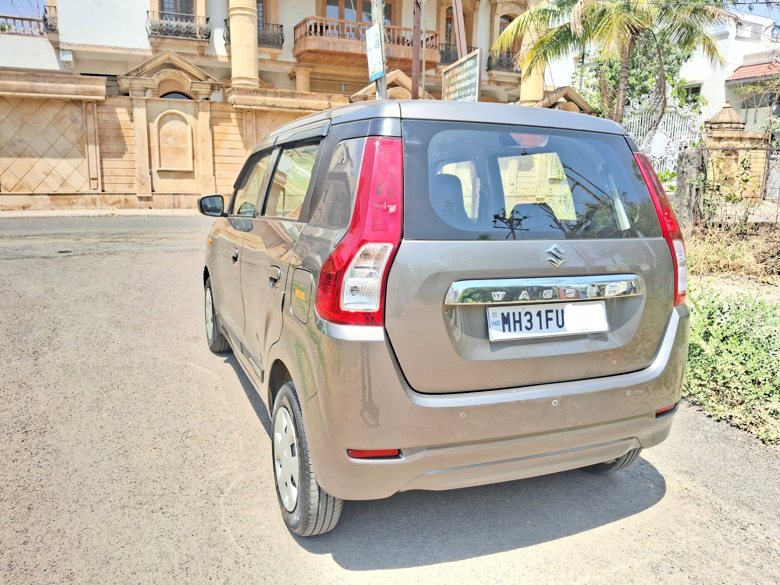 
								Maruti Suzuki Wagon R VXi 1.0 – October 2022 full									