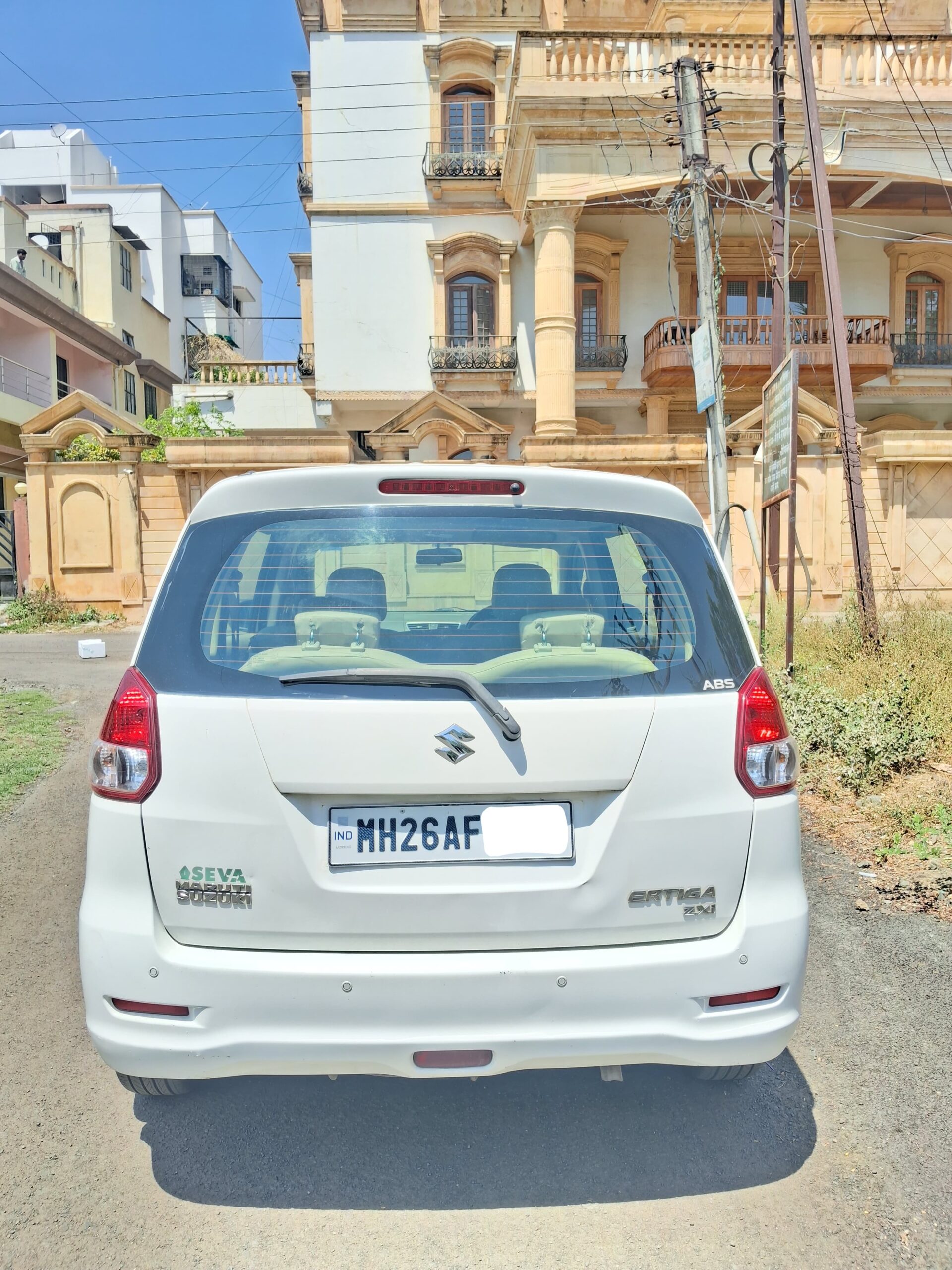 
								Maruti Suzuki Ertiga ZXi (Top Variant) – 2013 Model full									