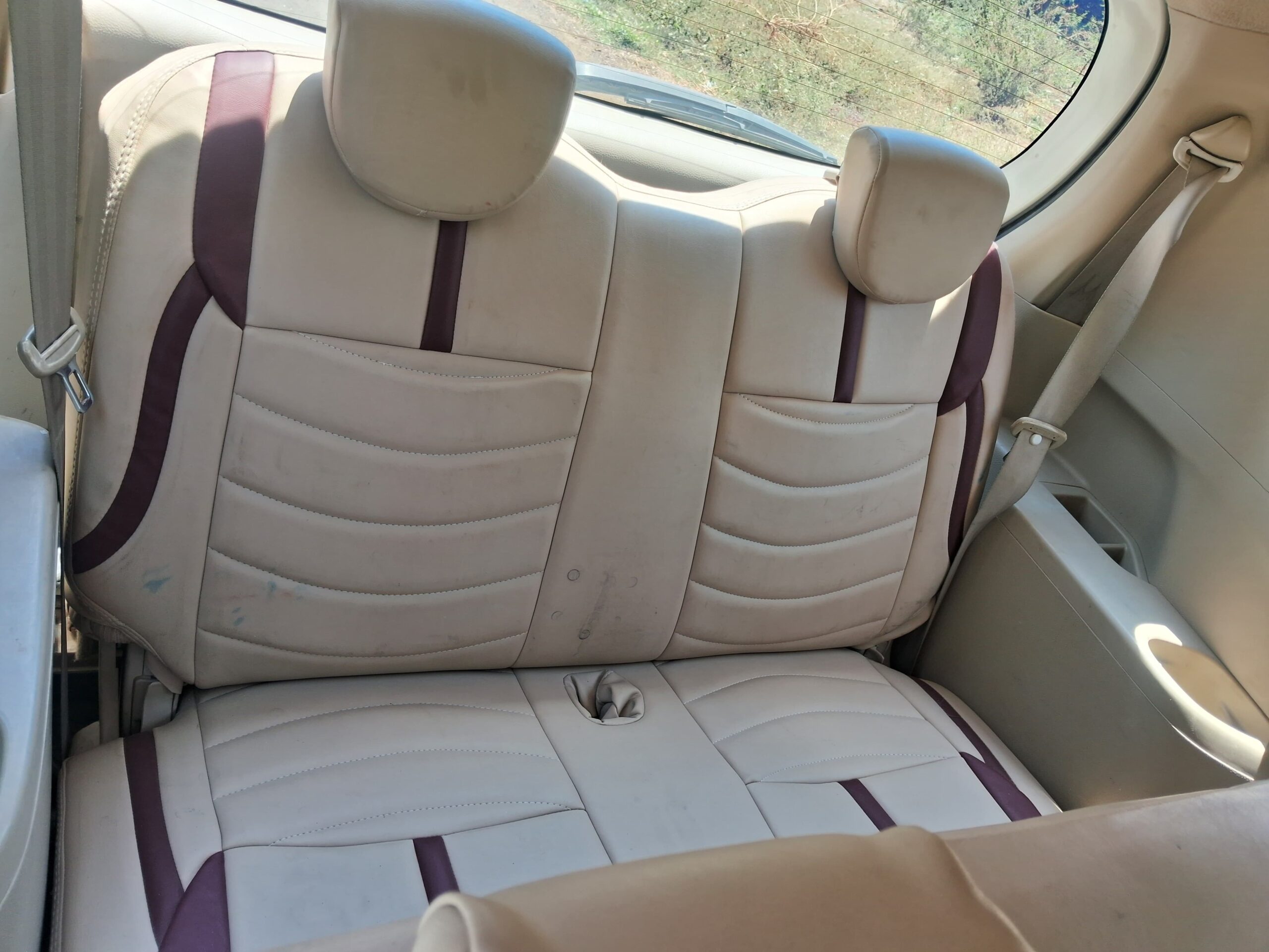 
								Maruti Suzuki Ertiga ZXi (Top Variant) – 2013 Model full									