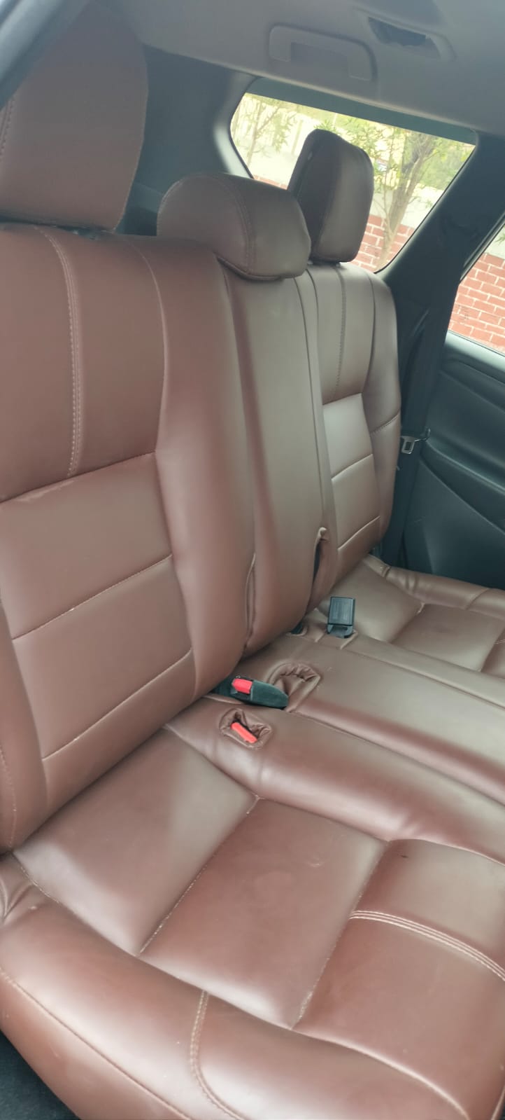 
								Toyota Innova Crysta GX (Diesel) – 2017 Model full									