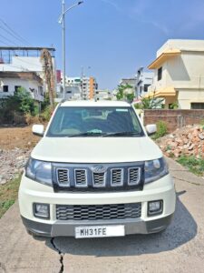 Mahindra TUV300 T10 (Top Variant) – September 2019