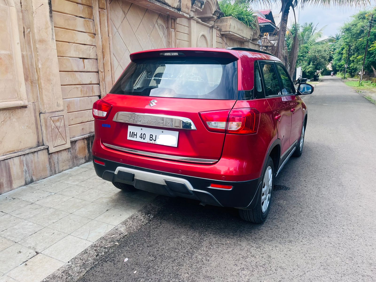 
								Maruti Suzuki Vitara Brezza VDi (AGS Diesel) – December 2018 (2019 Registered) full									