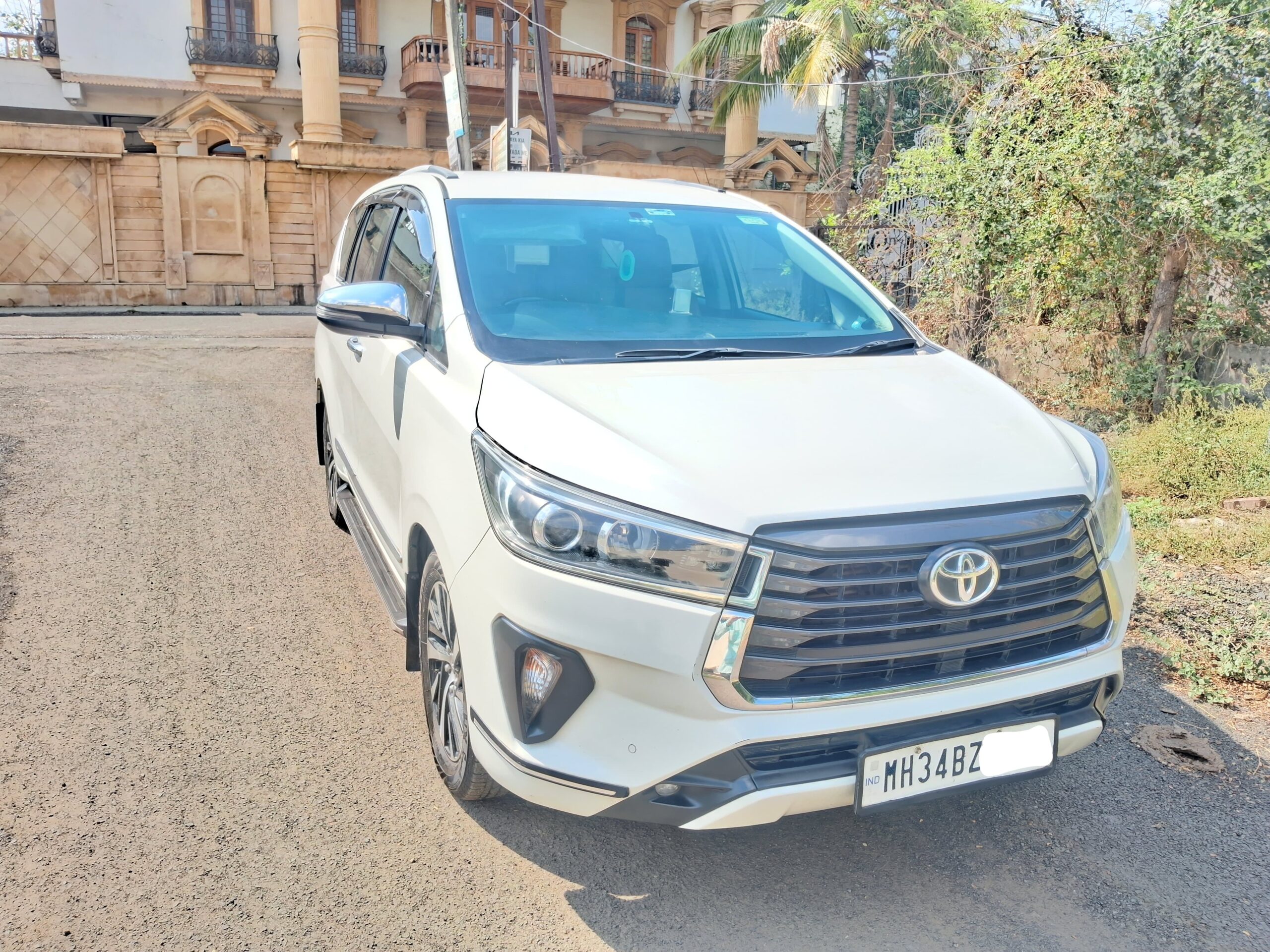 
								Toyota Innova Crysta 2.4 ZX (Diesel) – 2022 Model full									